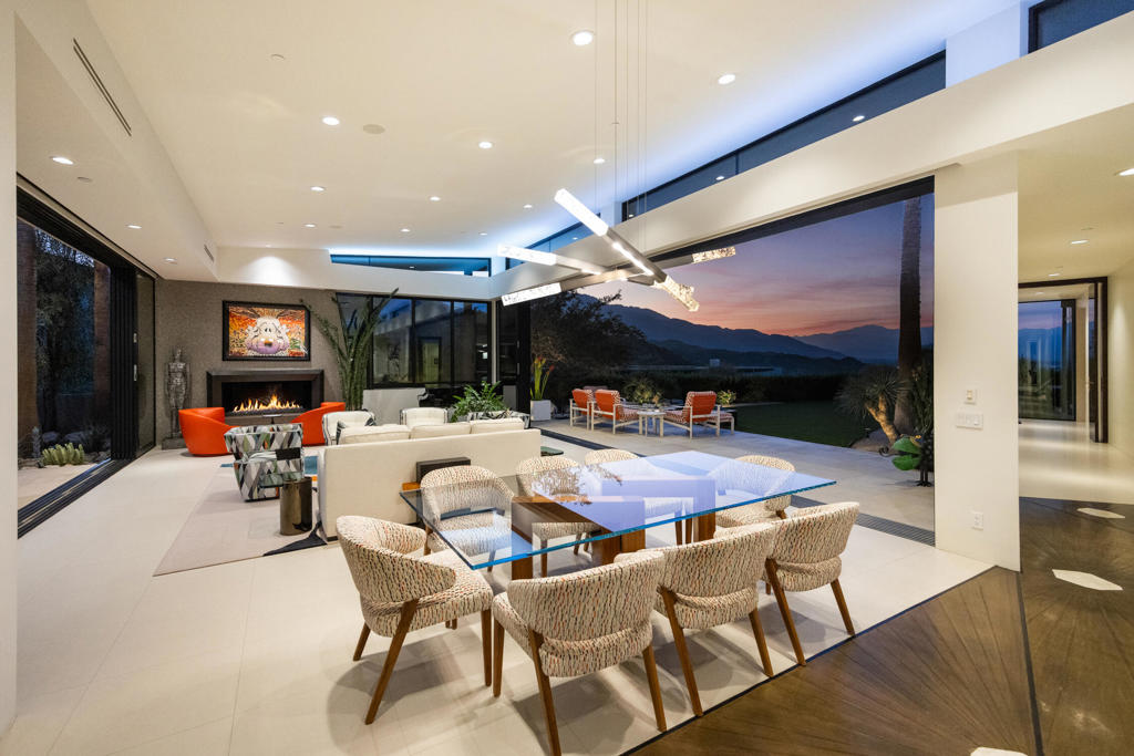 7 Rockcrest