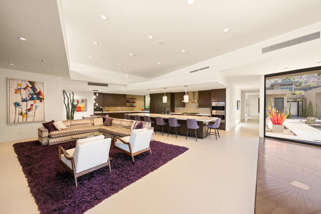 7 Rockcrest