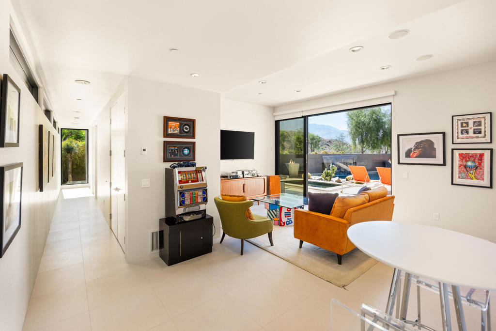7 Rockcrest