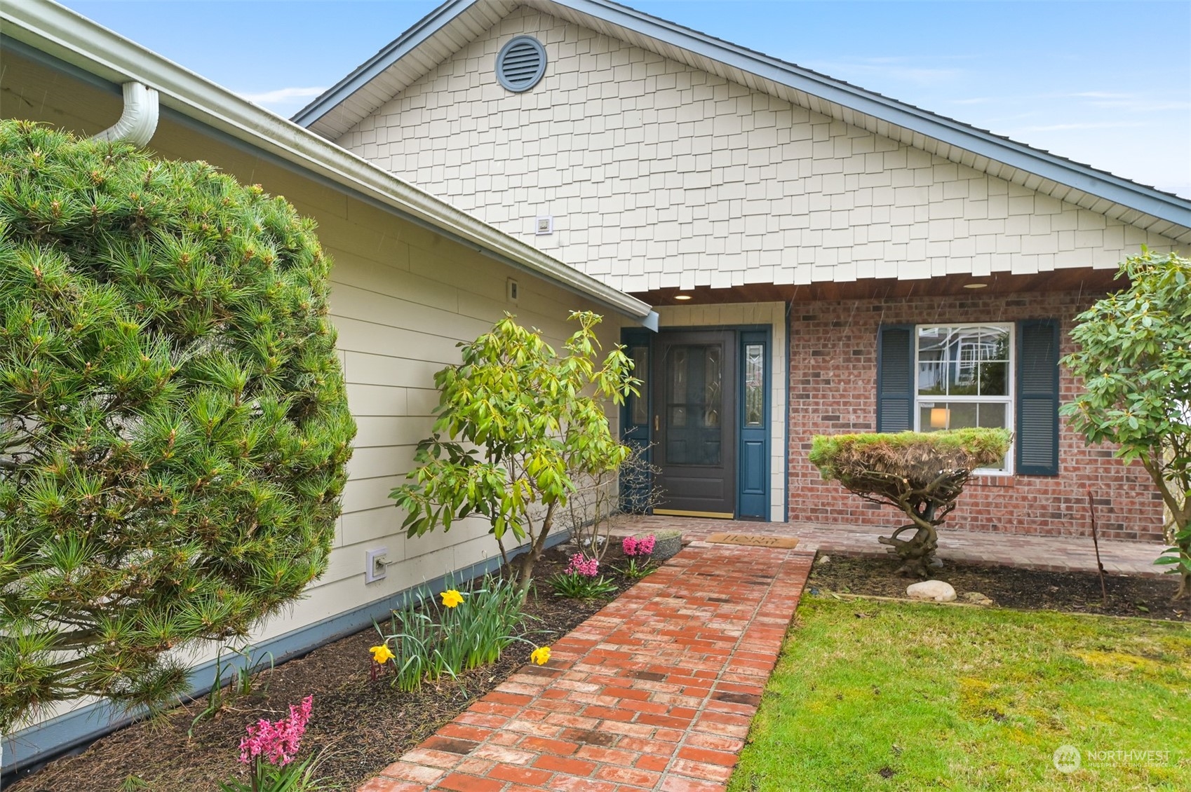 5938 Artist Drive