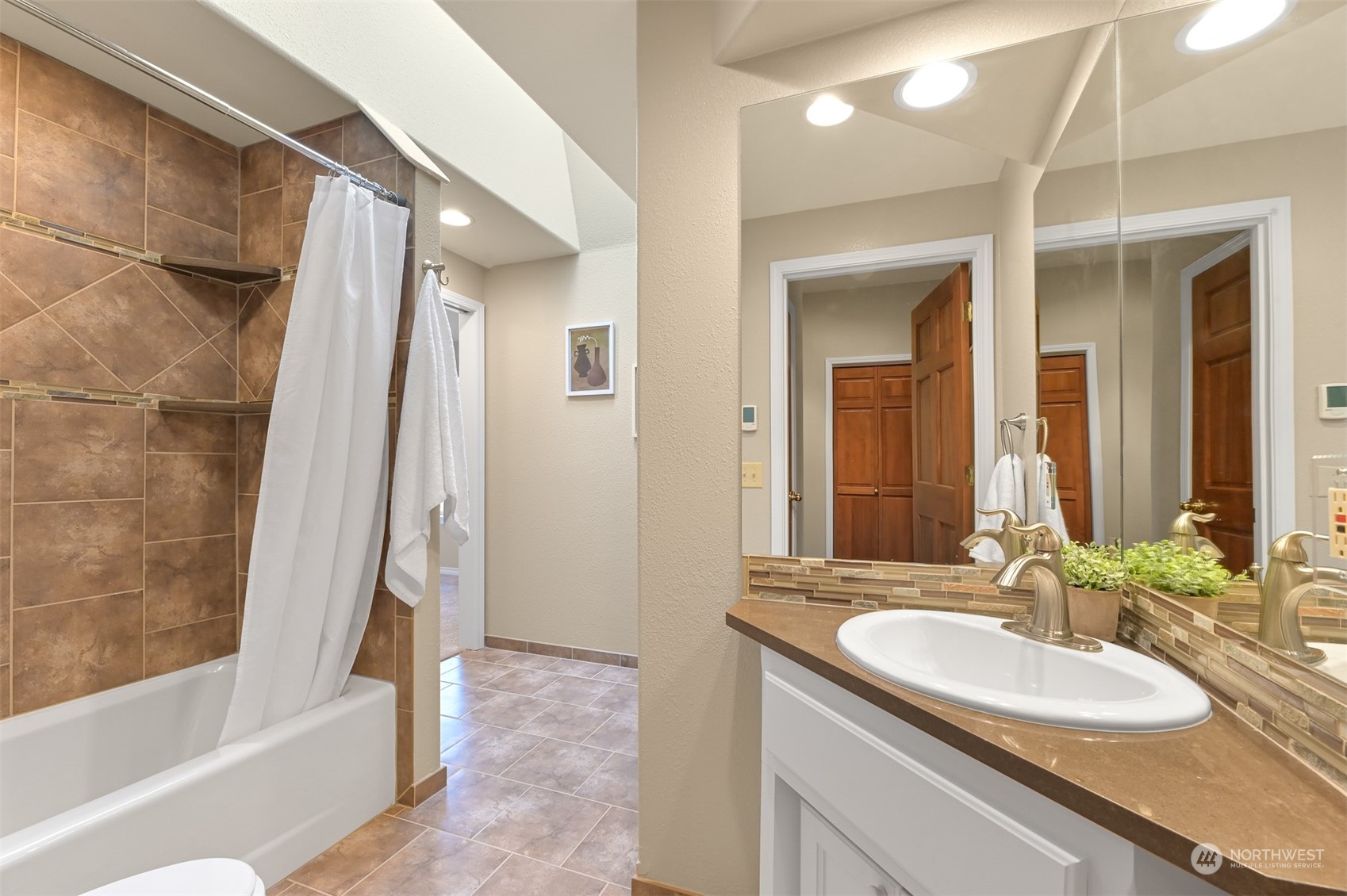 5938 Artist Drive