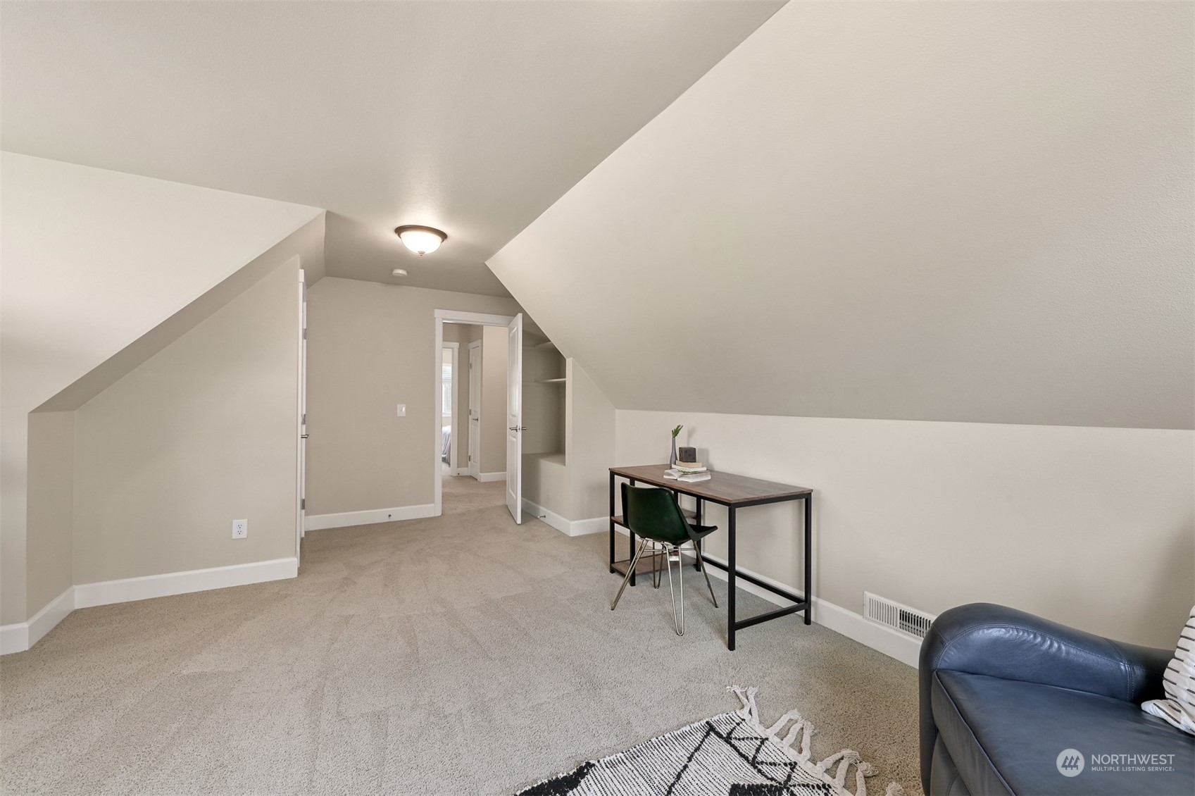 5924 Artist Drive