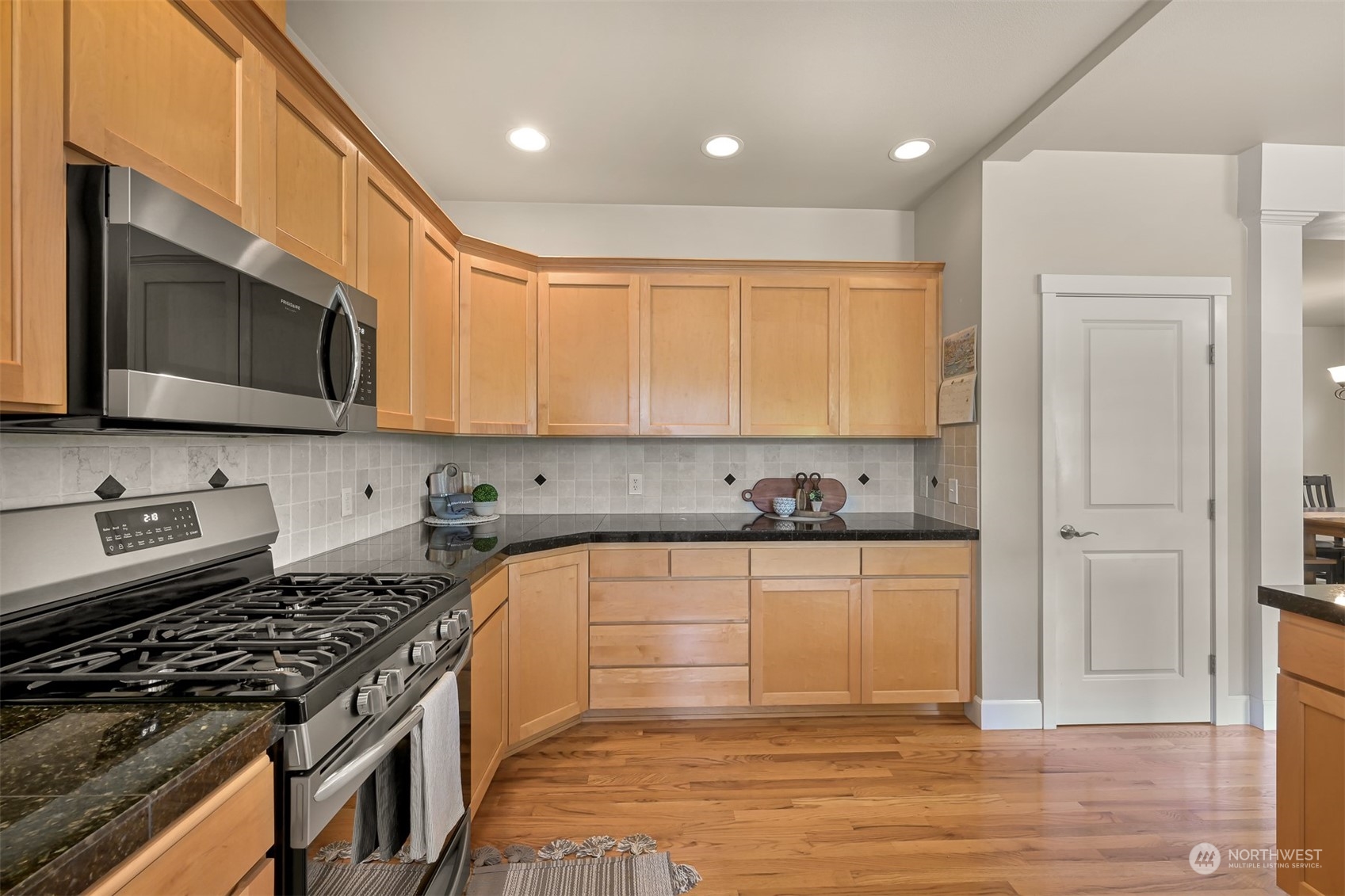 5924 Artist Drive