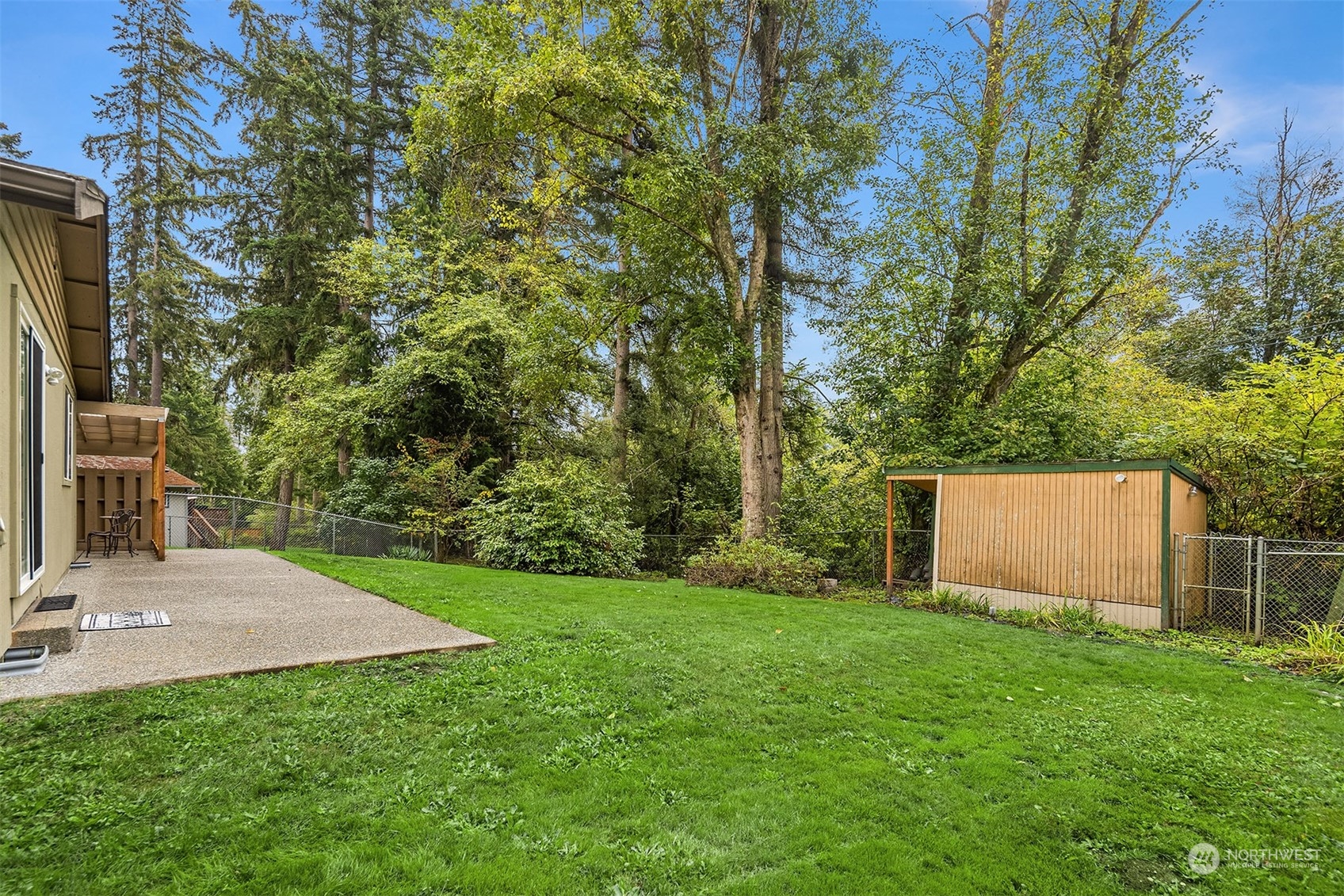 117 to 119 110th Avenue Ct E