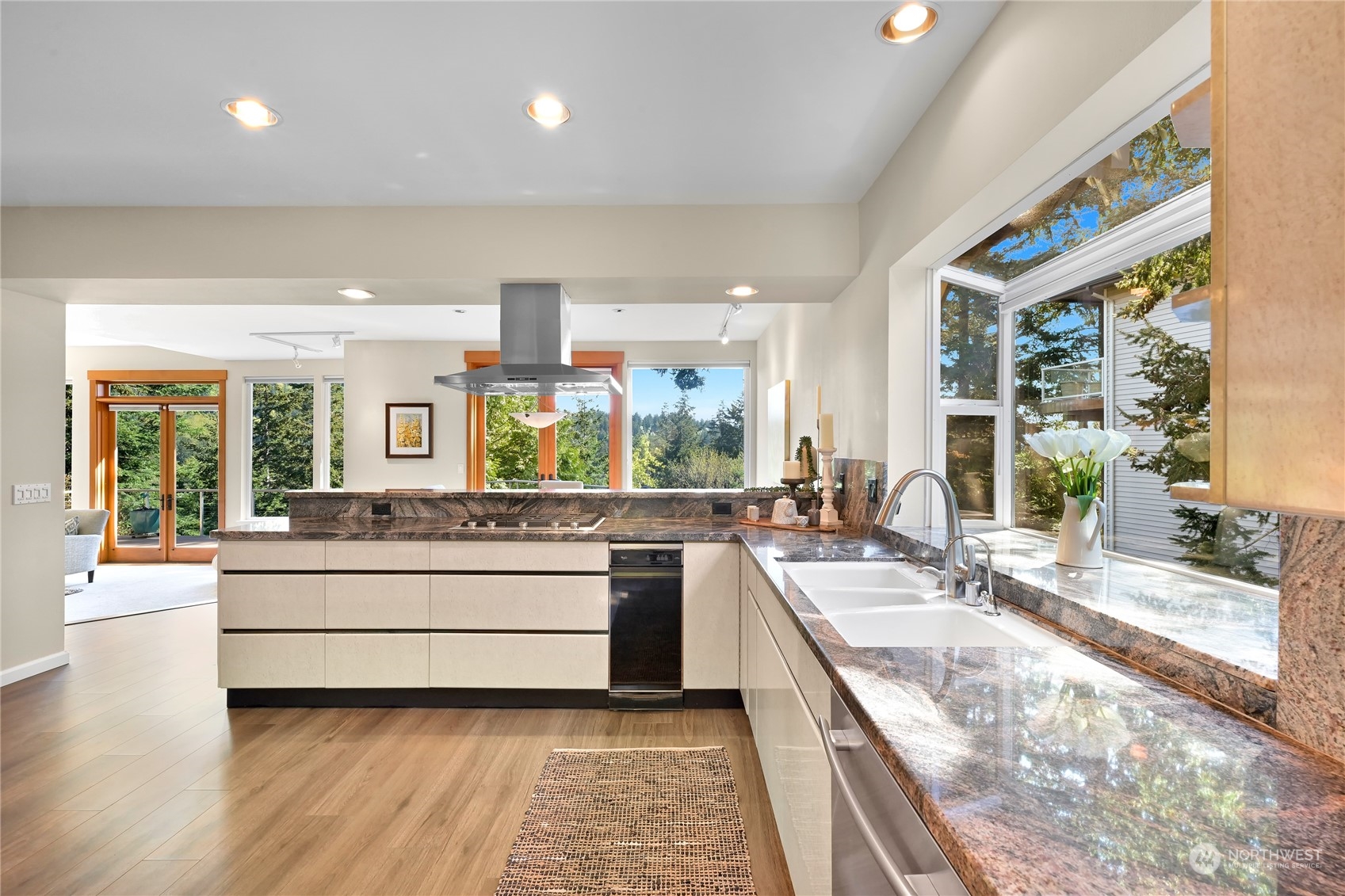 121 Sea Pines Lane