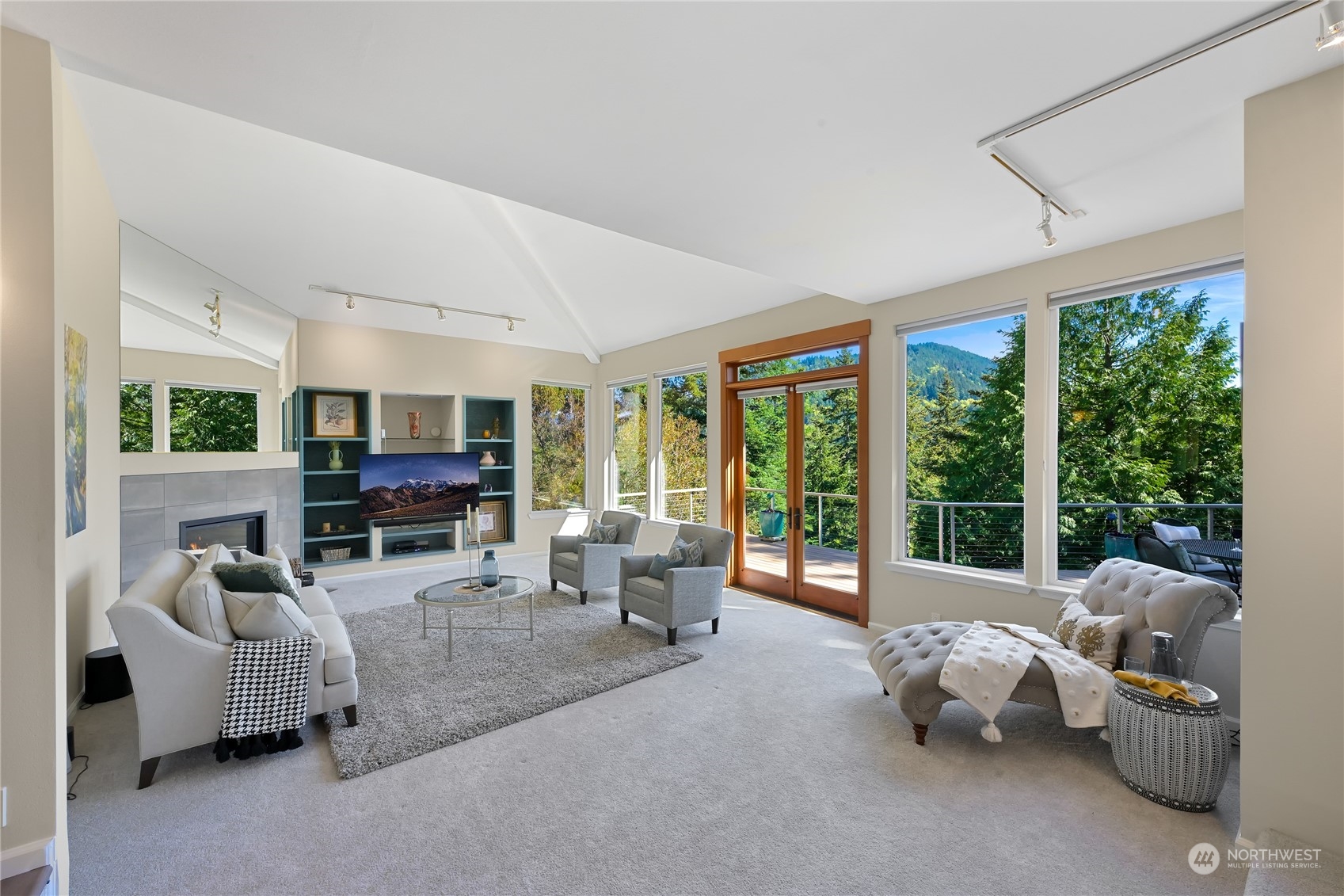 121 Sea Pines Lane