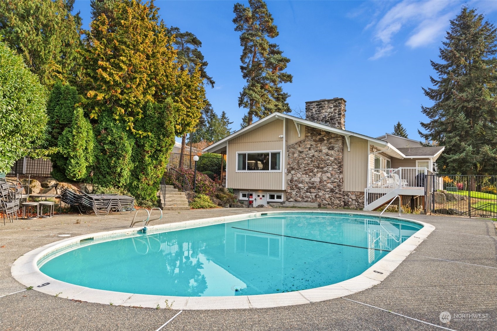 12423 NE 131st Court Unit: E301