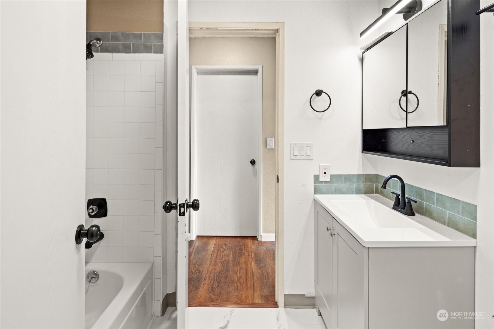 12423 NE 131st Court Unit: E301