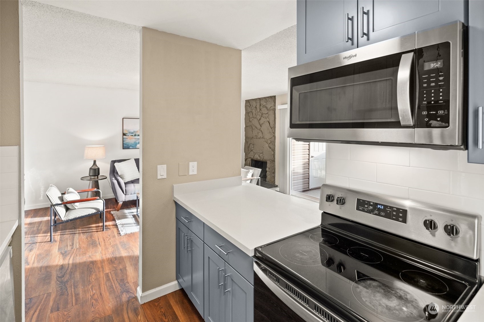 12423 NE 131st Court Unit: E301