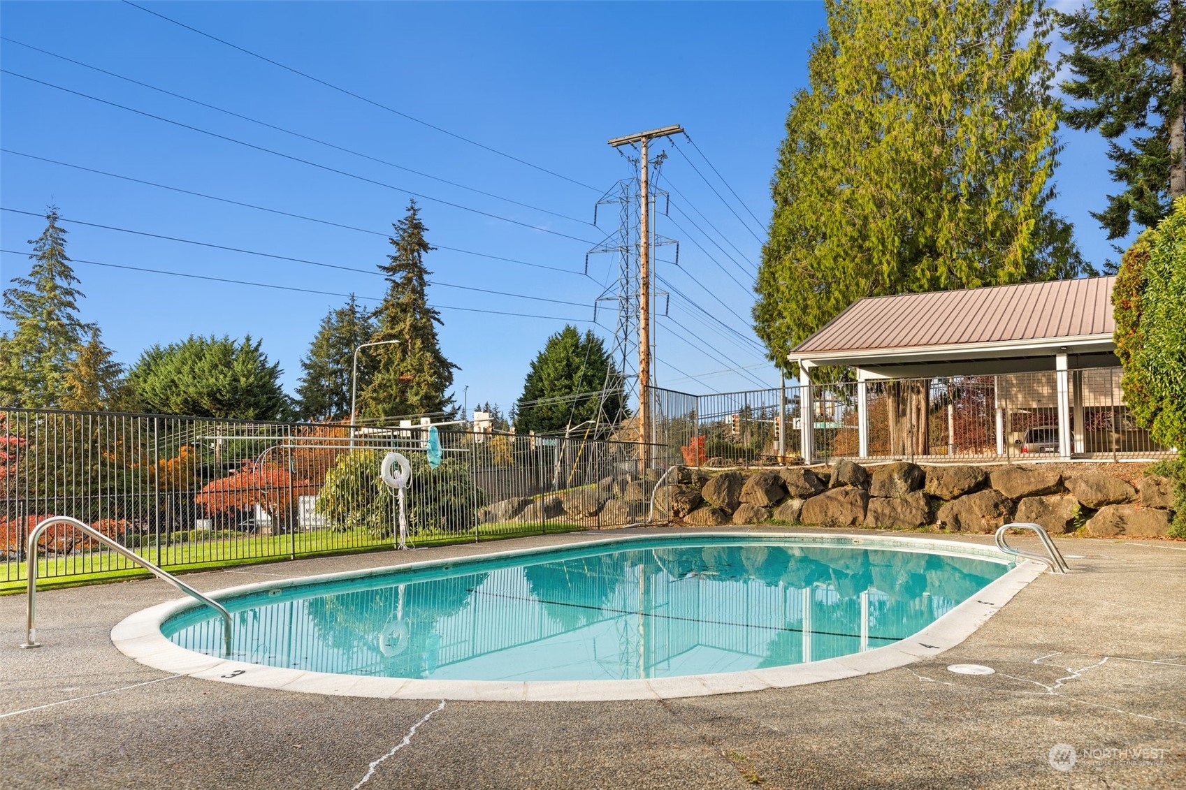 12423 NE 131st Court Unit: E301