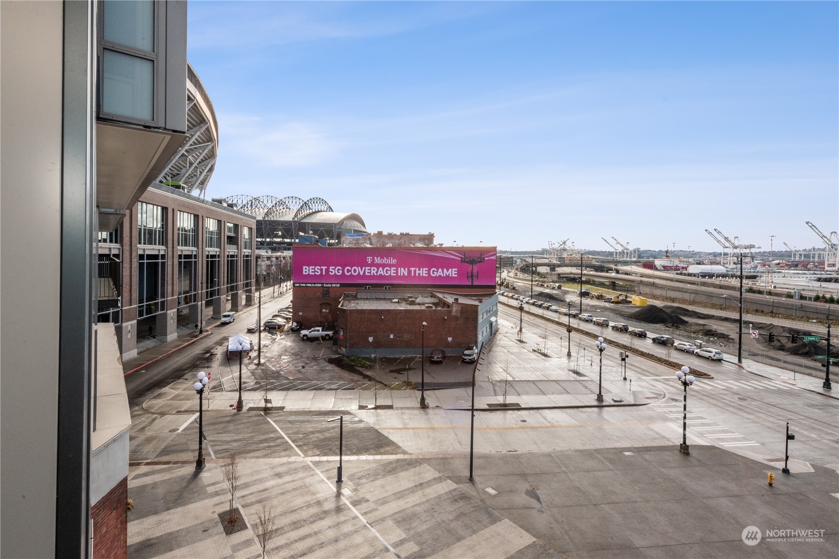 590 1st Avenue S Unit: 607