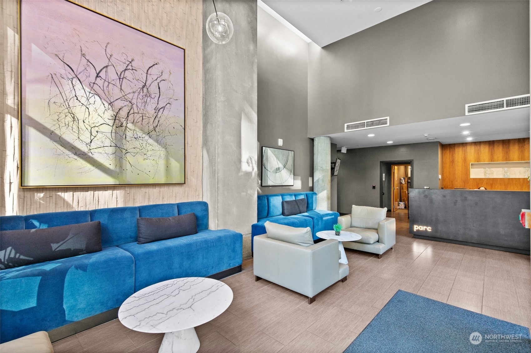 76 Cedar Street Unit: PH 5
