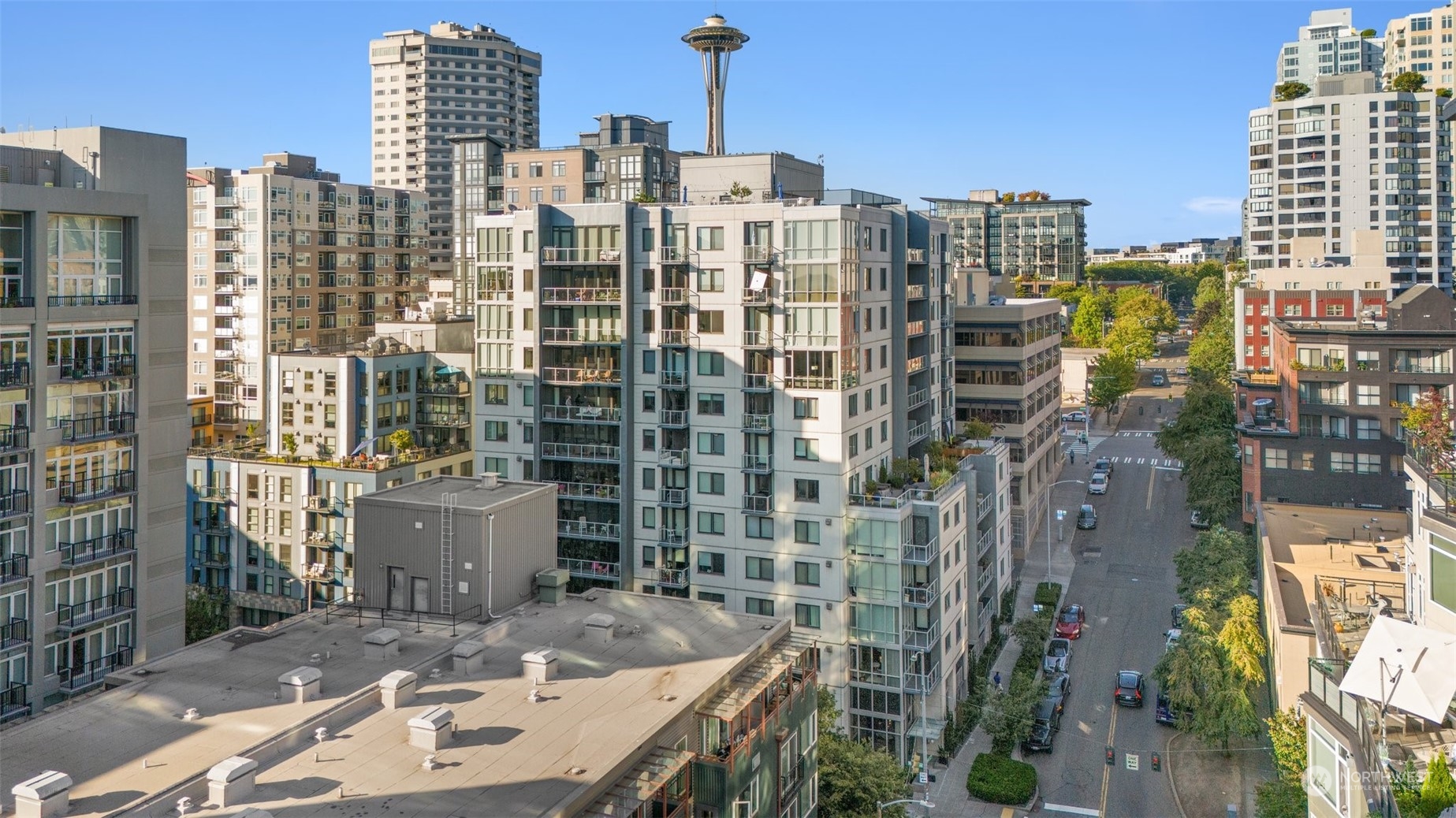 76 Cedar Street Unit: PH 5