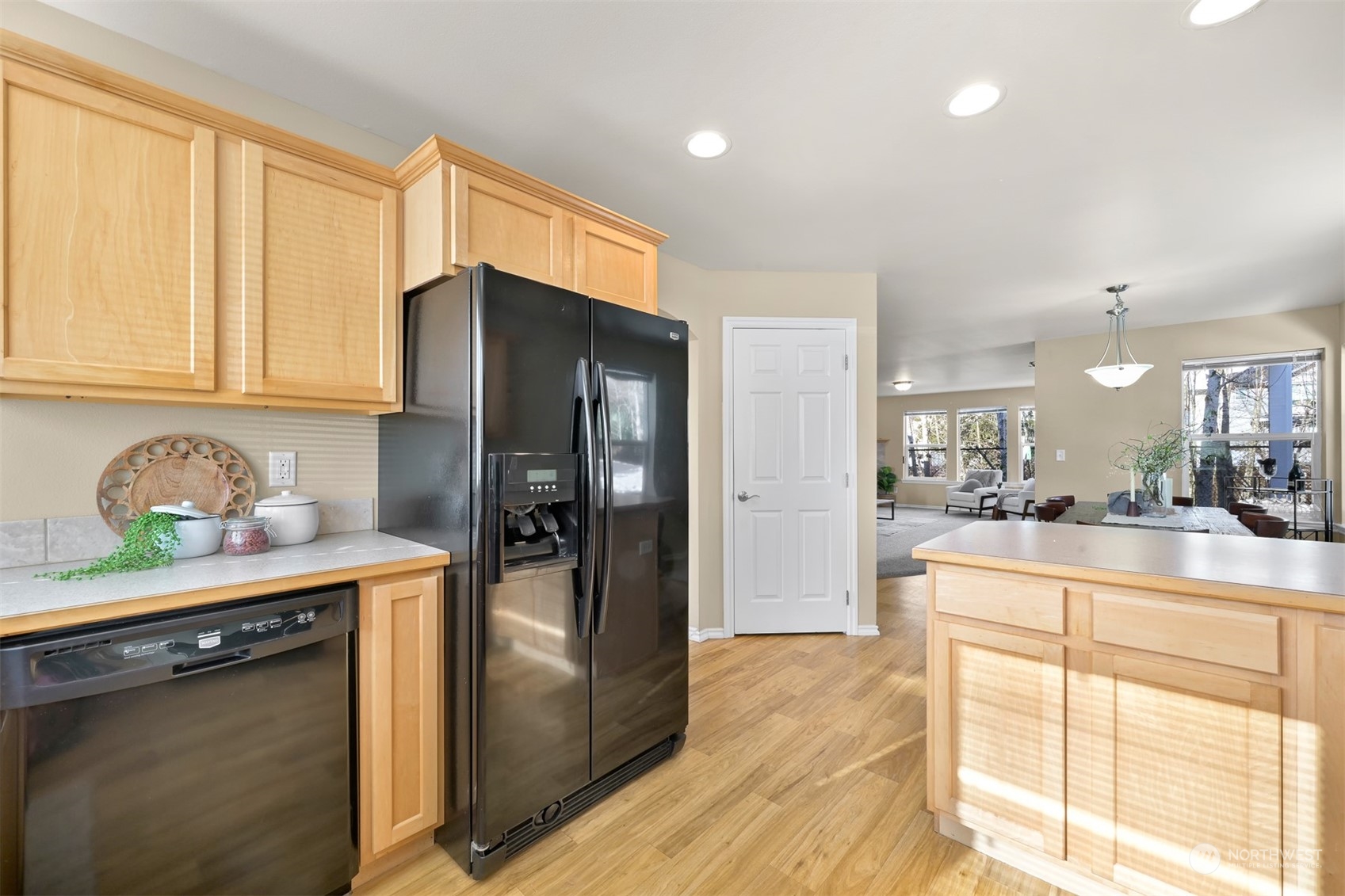 4160 Deemer Road Unit: 102