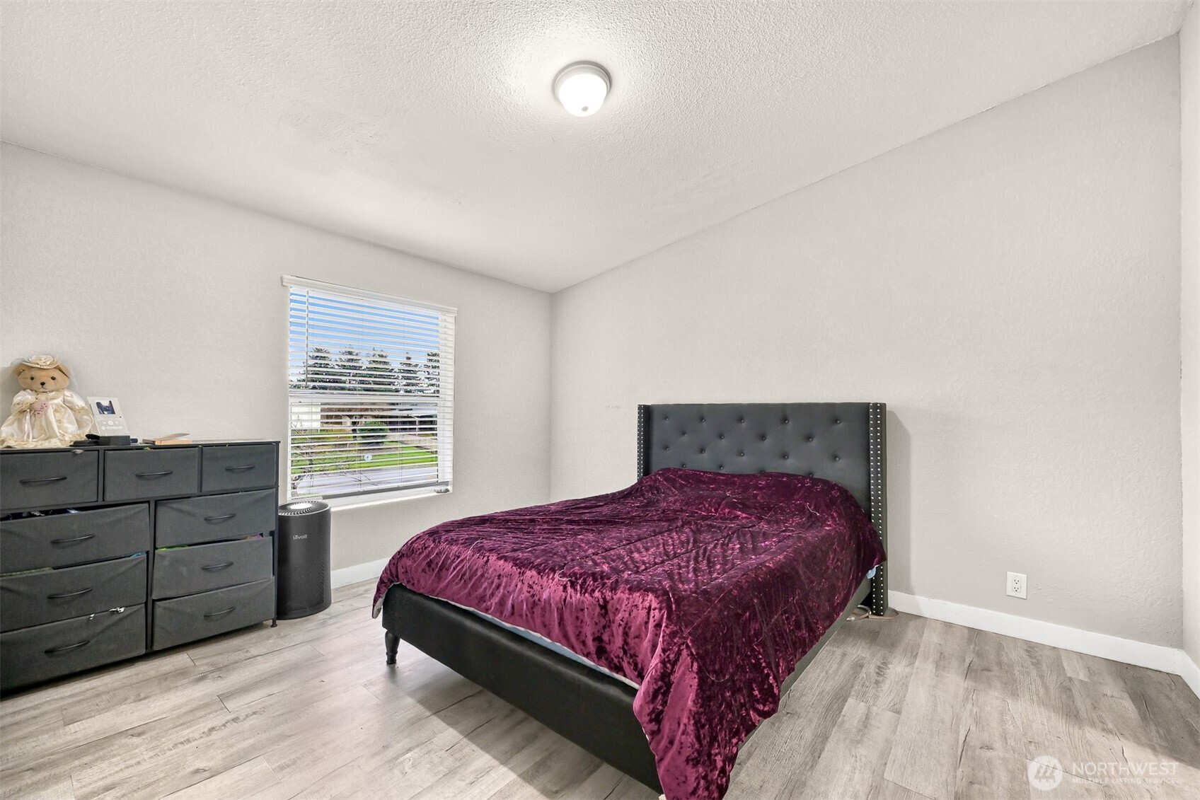 8361 Sea Breeze Court