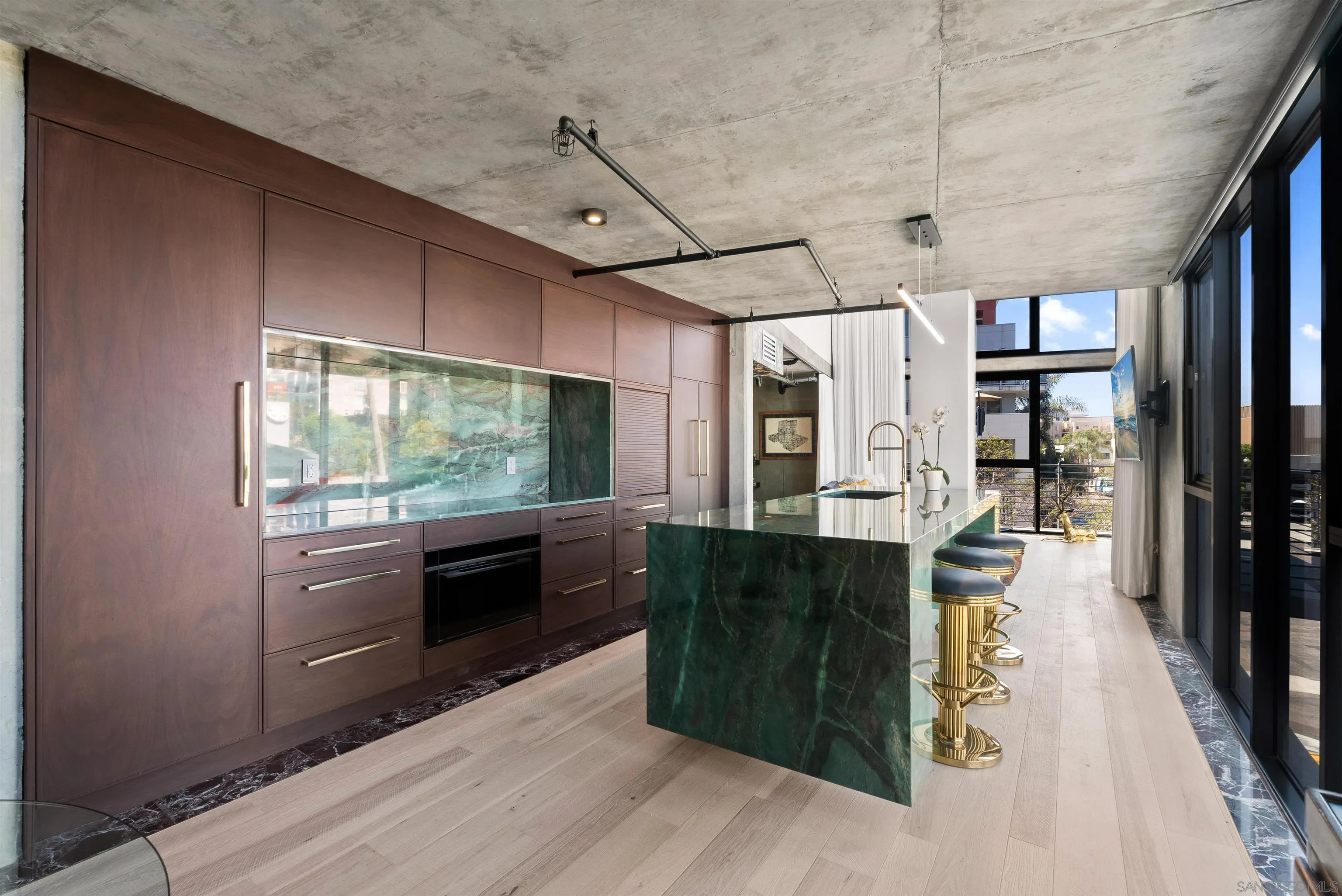 1780 Kettner Blvd Unit 305
