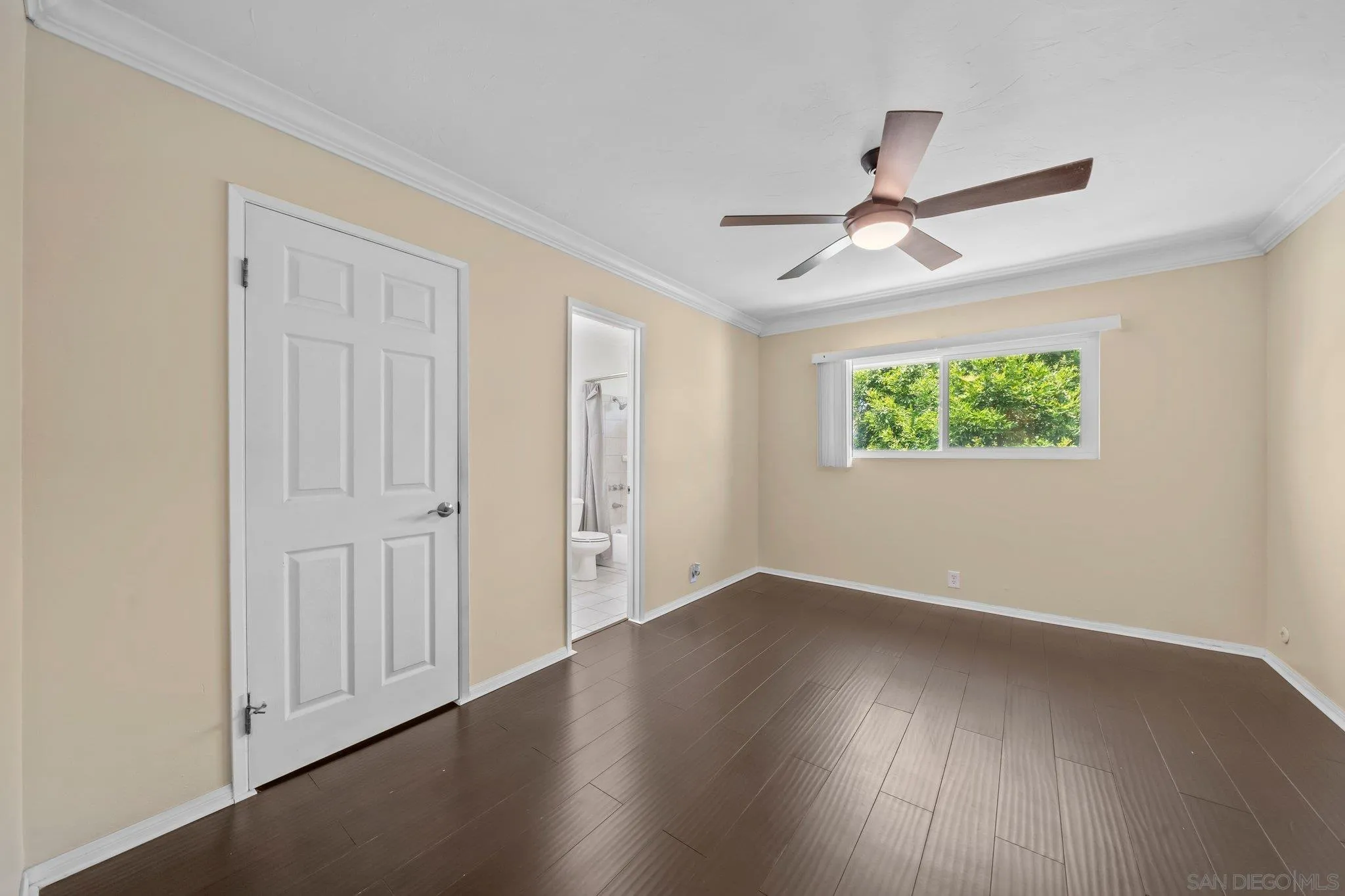4540 Maple Ave Unit 239