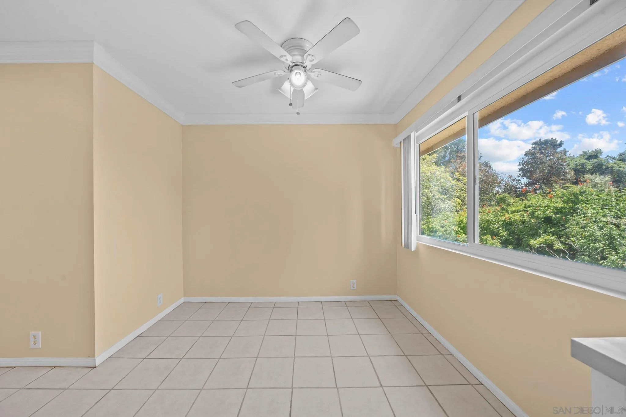 4540 Maple Ave Unit 239
