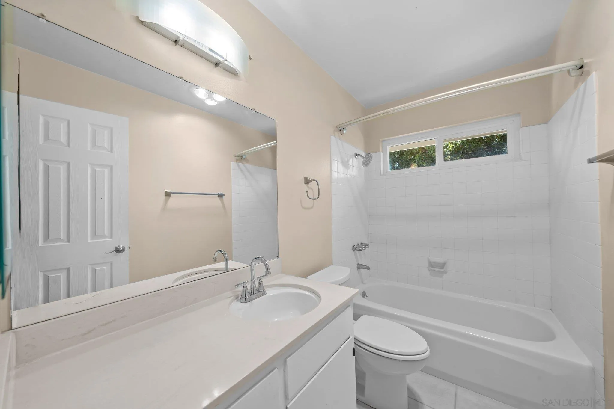 4540 Maple Ave Unit 239