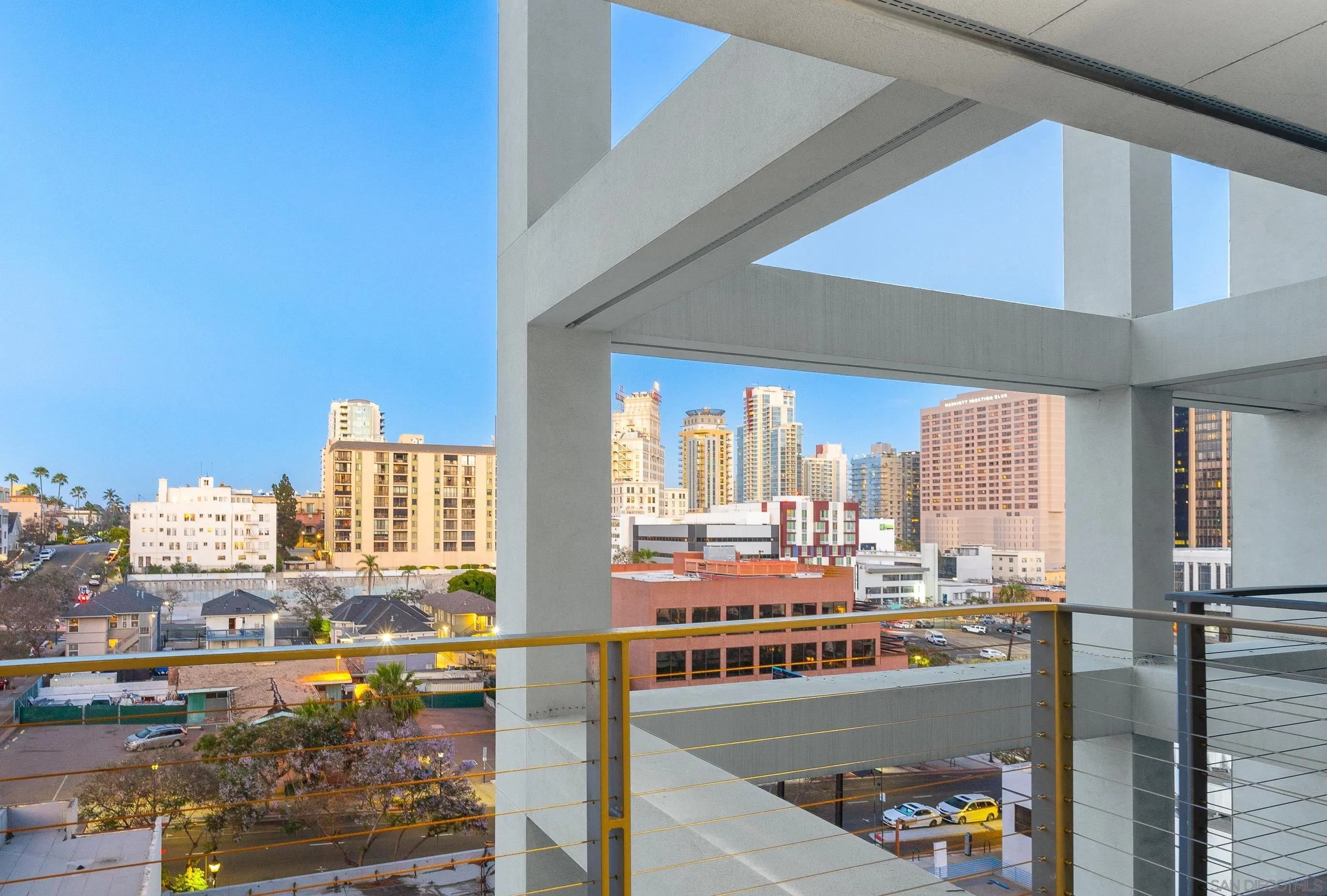 1551 4th Ave Unit 704