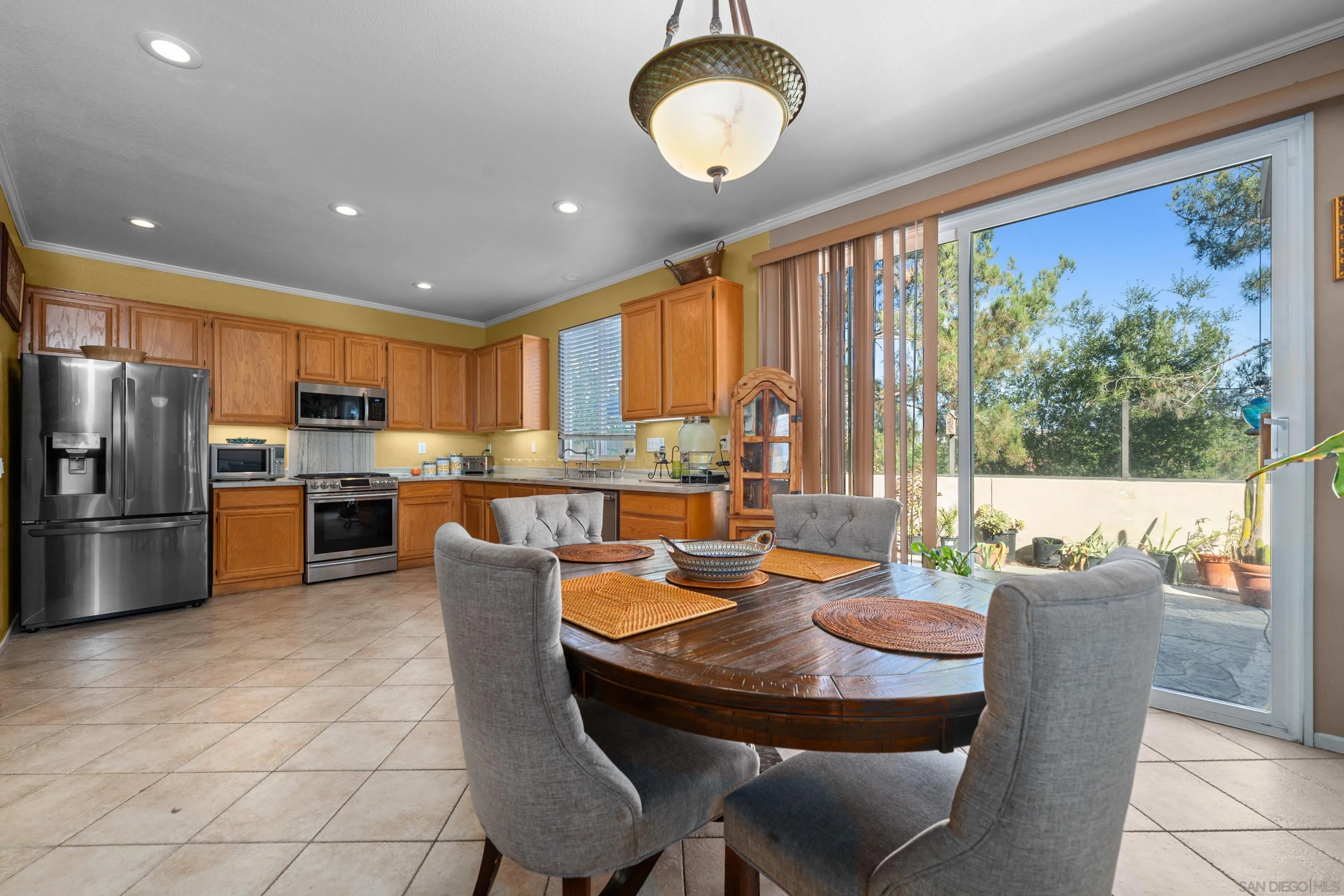 1177 Paradise Trail Rd