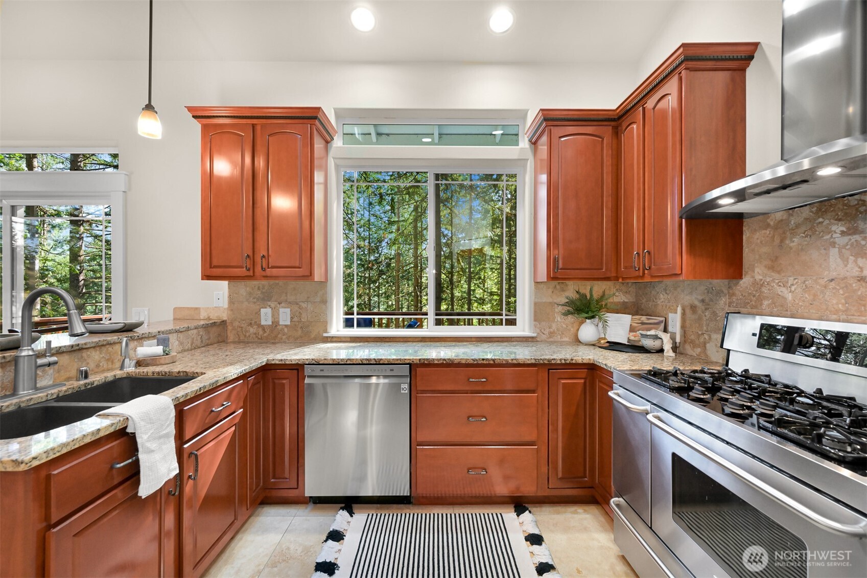 14 Gooseberry Circle
