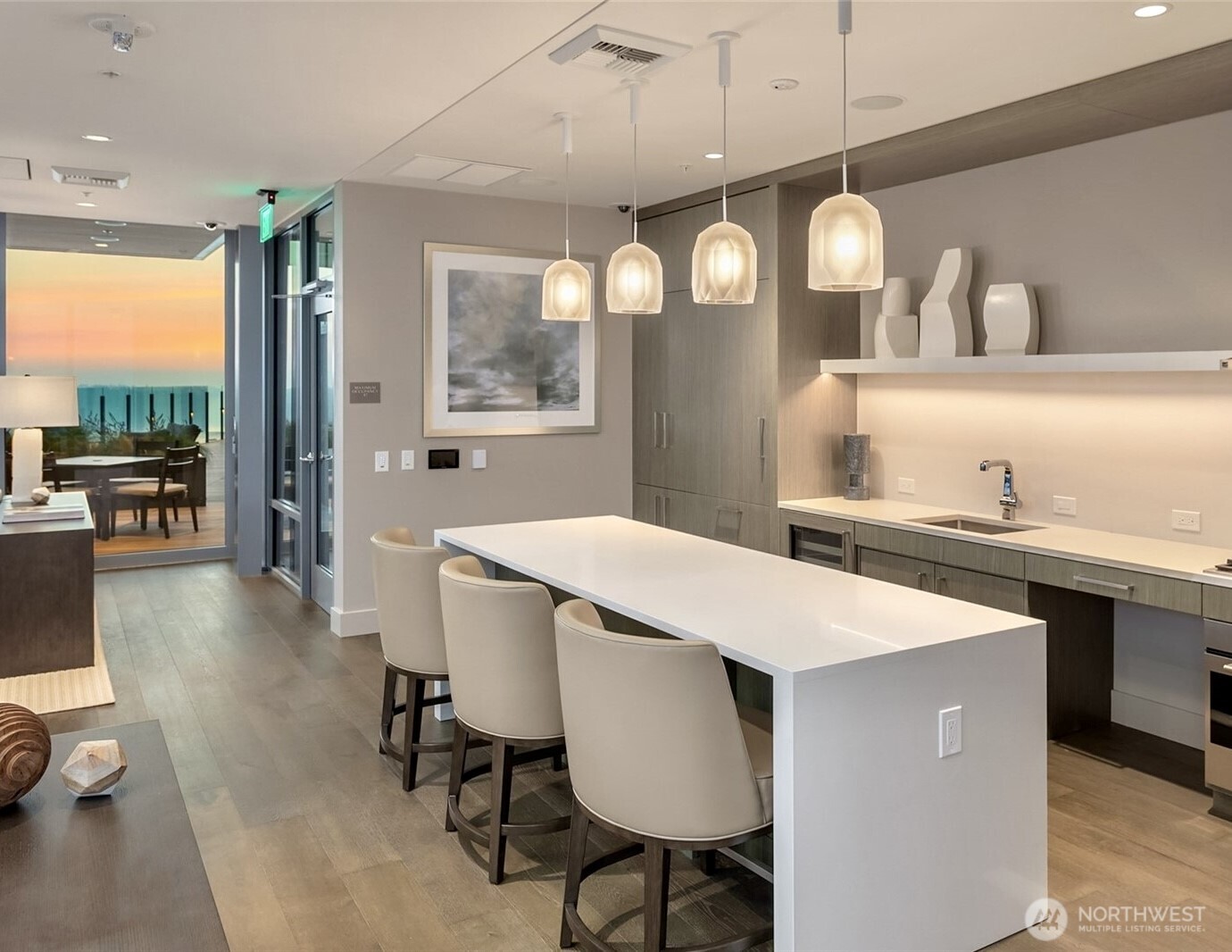 121 Stewart Street Unit: 1003