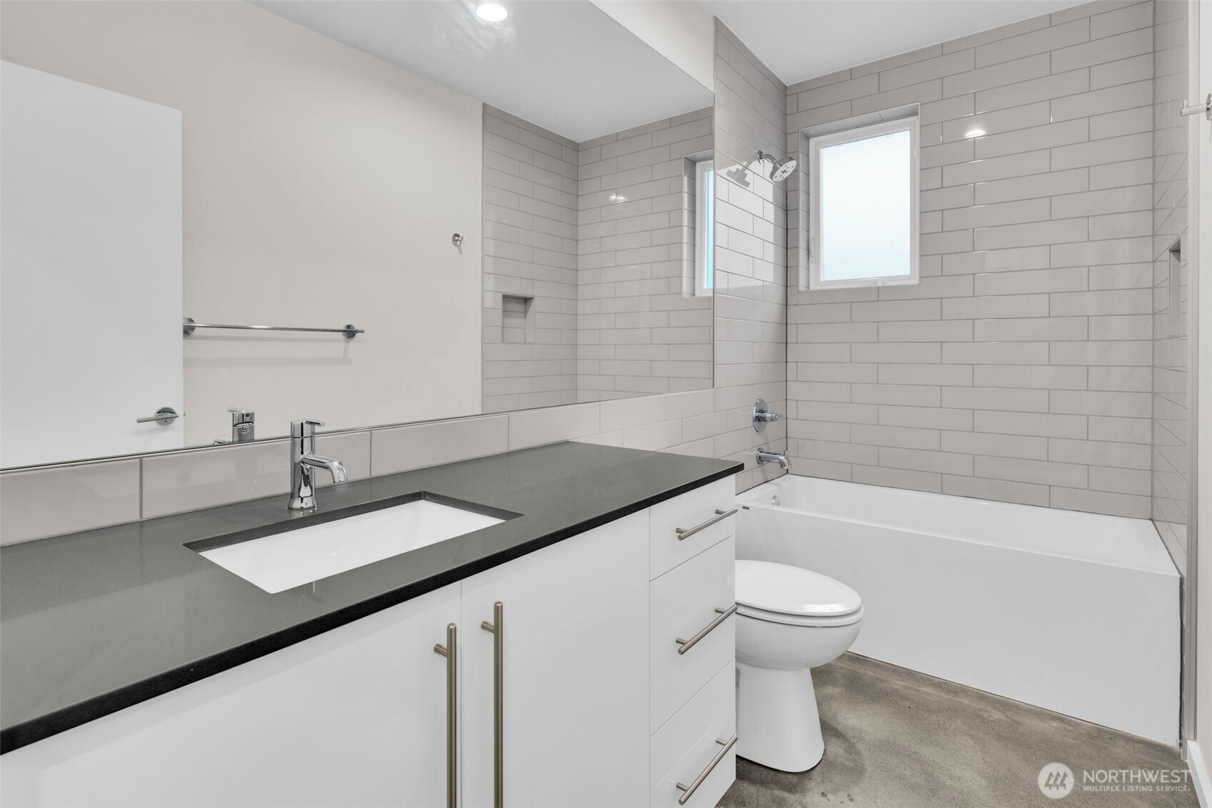 9732 Woodlawn Avenue N Unit: A