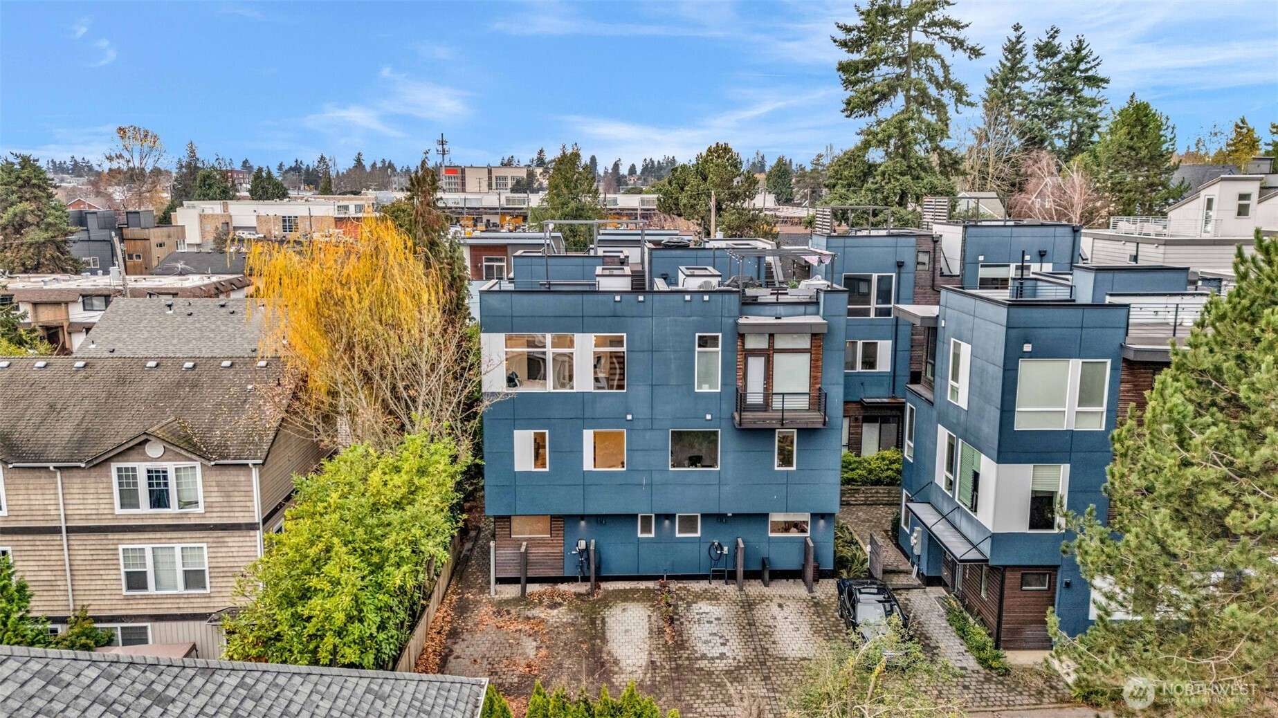 9732 Woodlawn Avenue N Unit: A