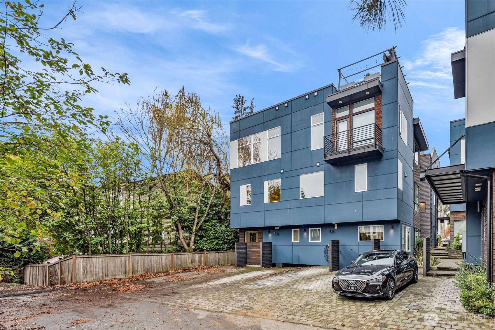9732 Woodlawn Avenue N Unit: A