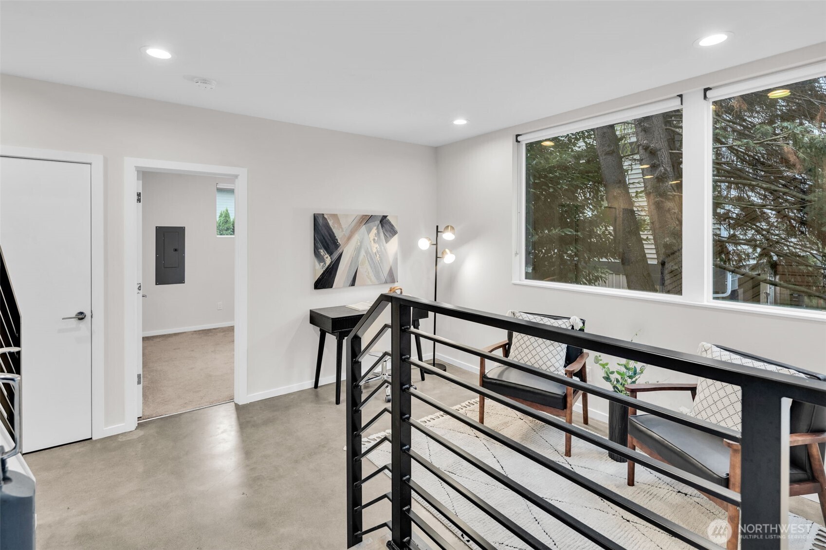 9732 Woodlawn Avenue N Unit: A