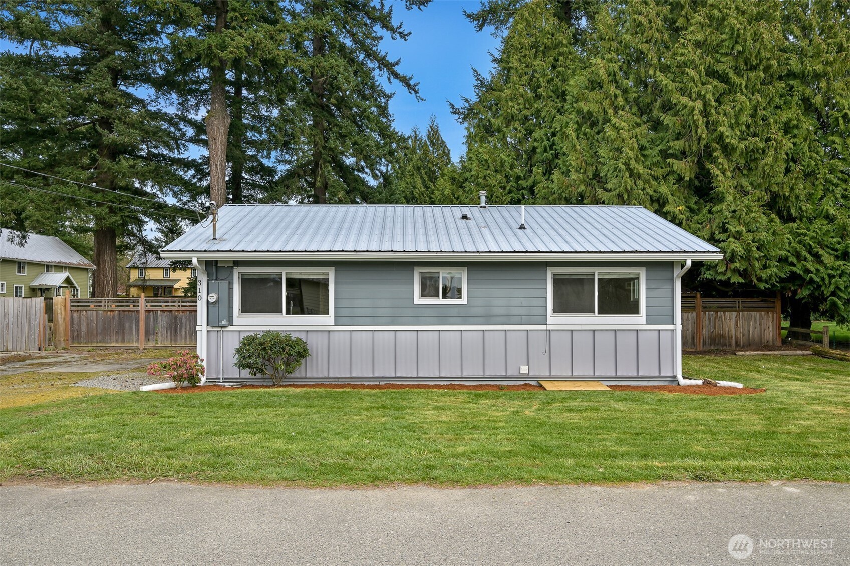 310 W 3rd Street