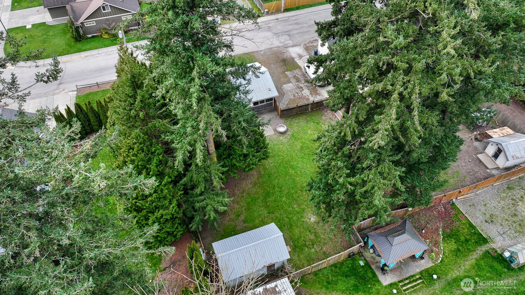 310 W 3rd Street