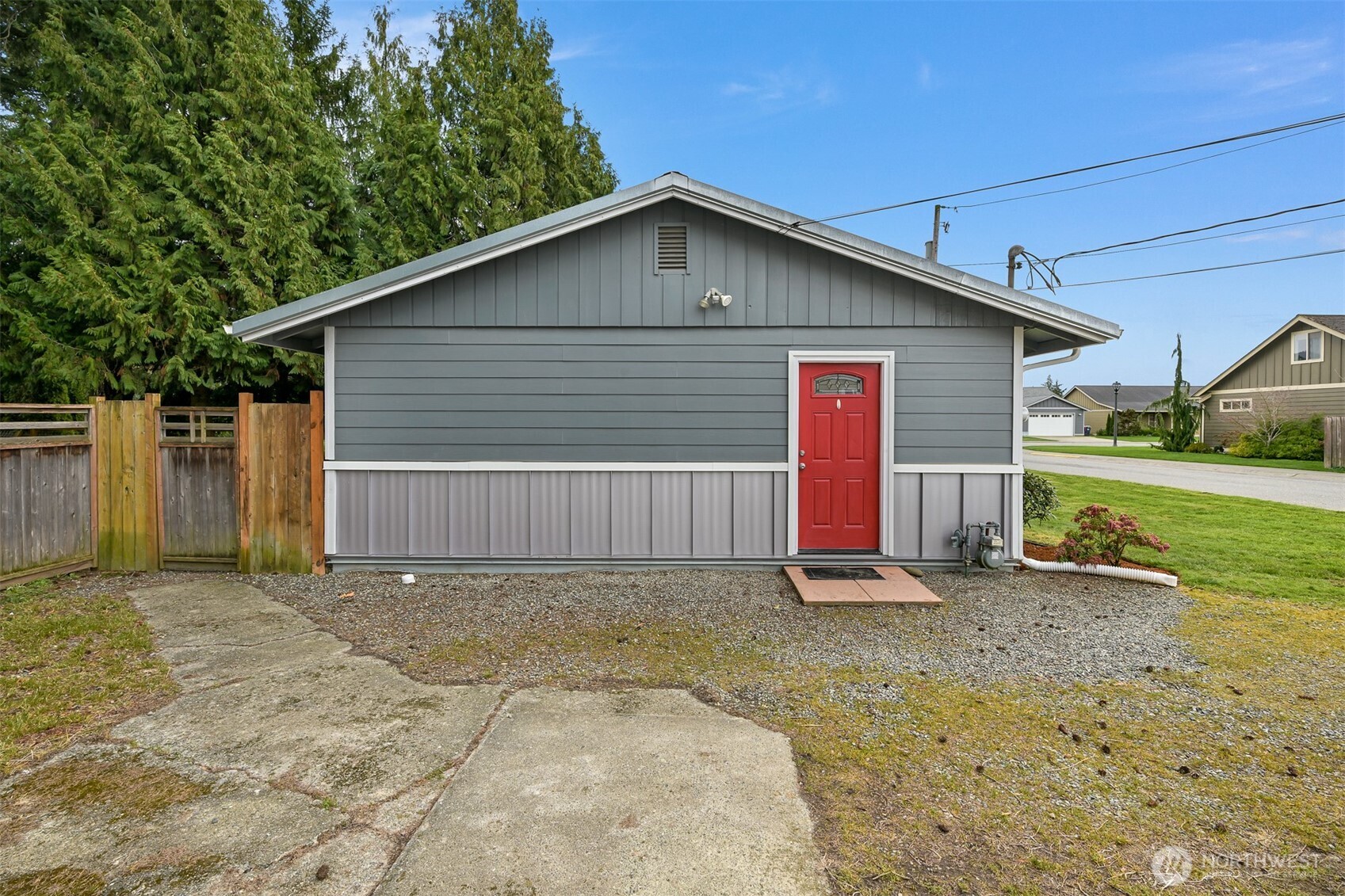 310 W 3rd Street