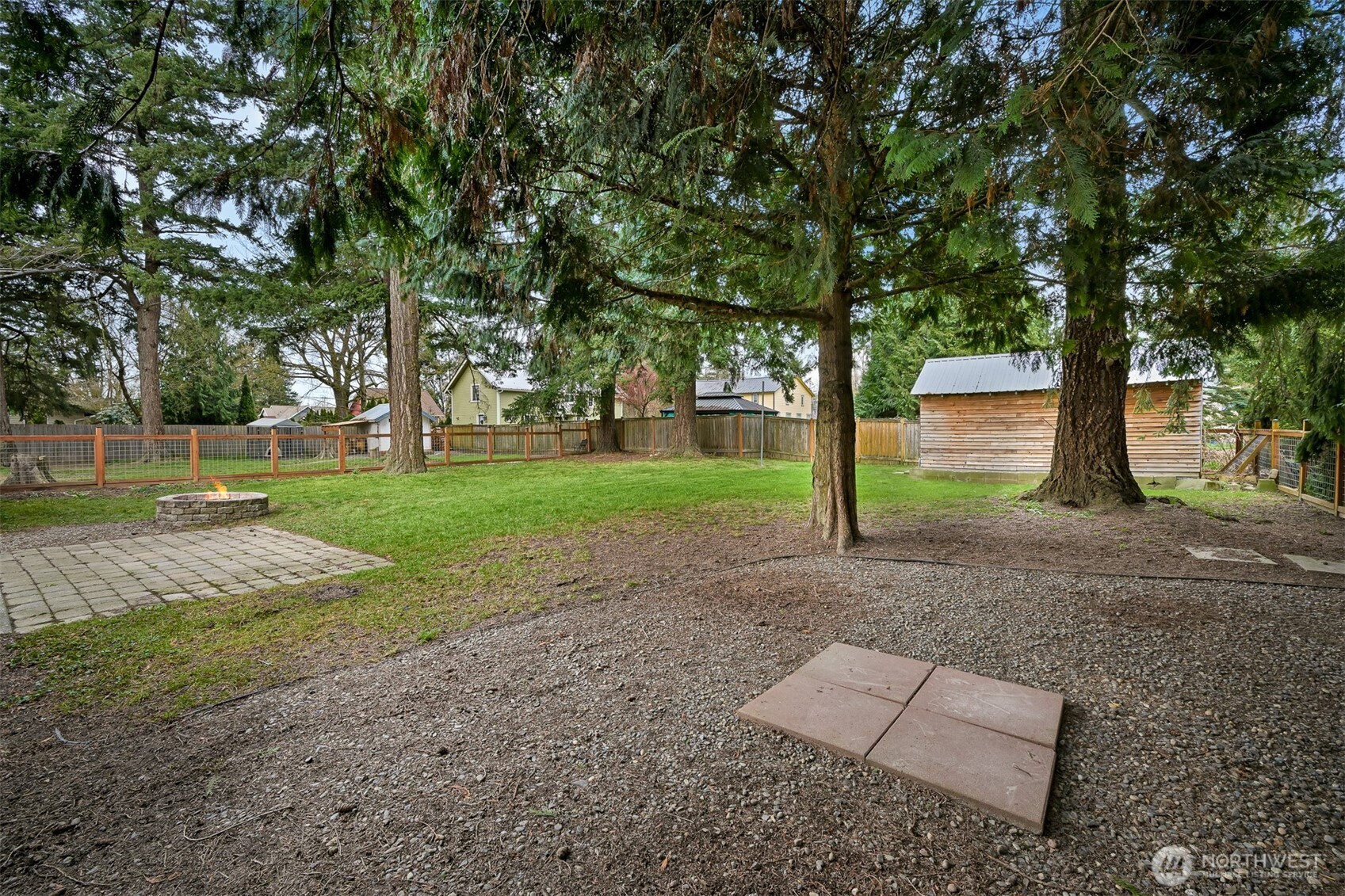 310 W 3rd Street