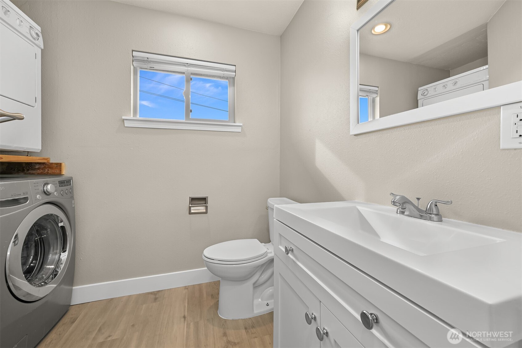 310 W 3rd Street