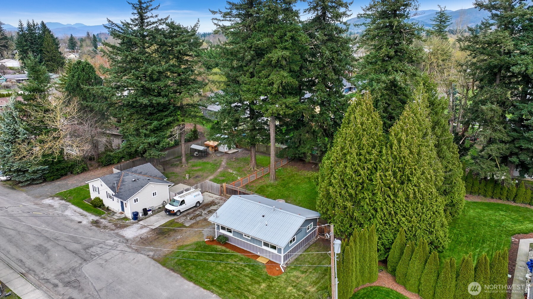 310 W 3rd Street
