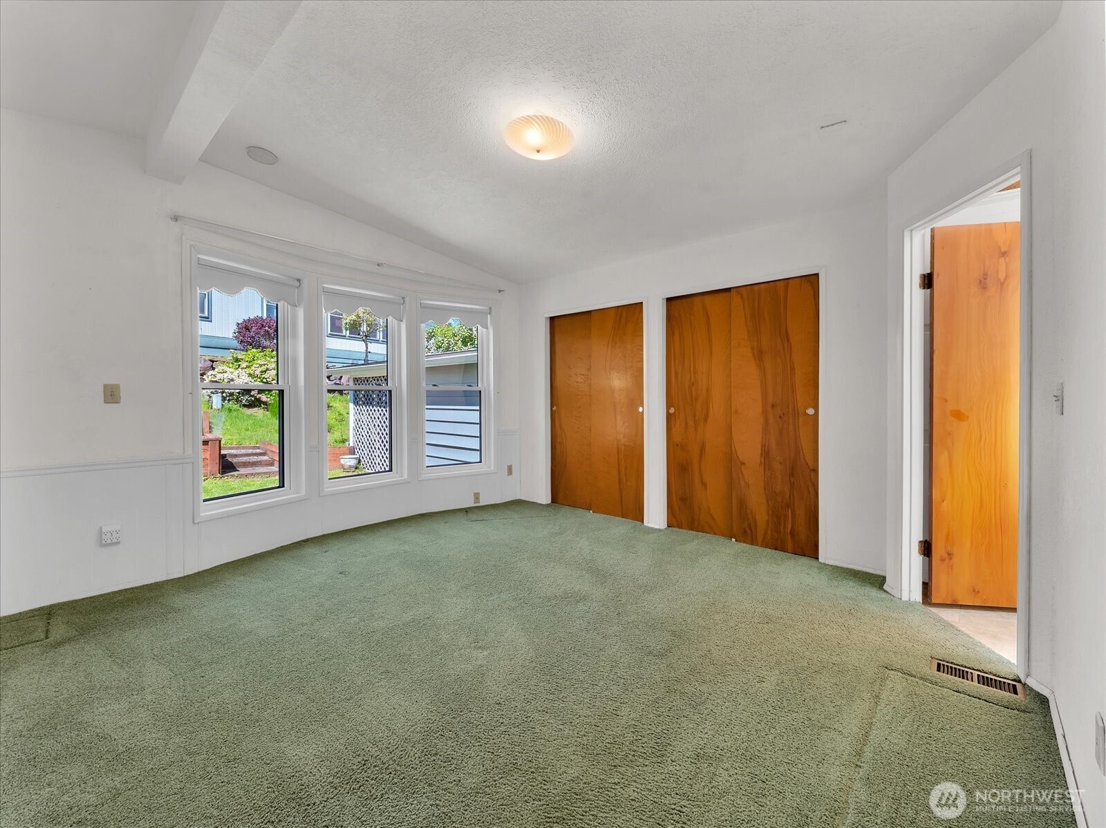 17235 119th Avenue NE