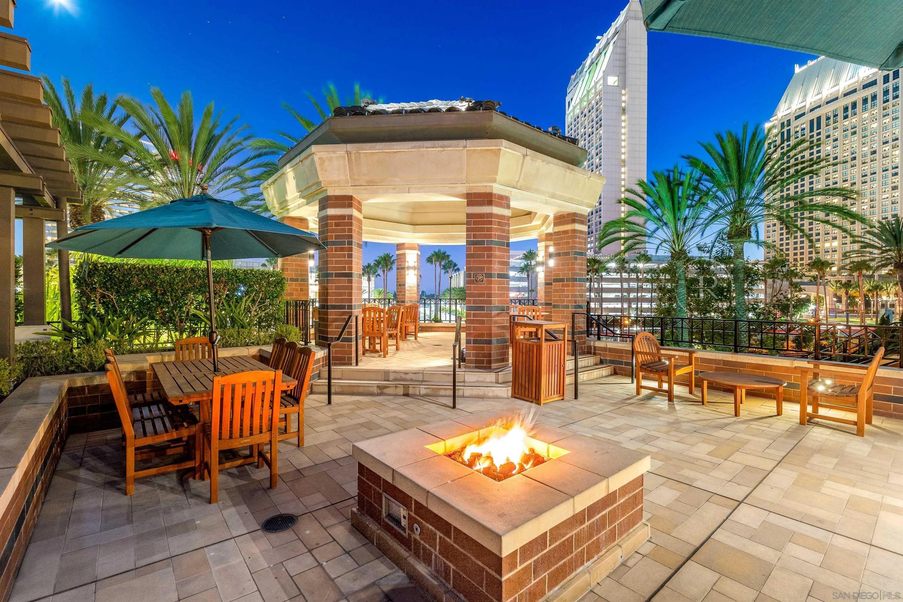 500 W Harbor Dr Unit 1303