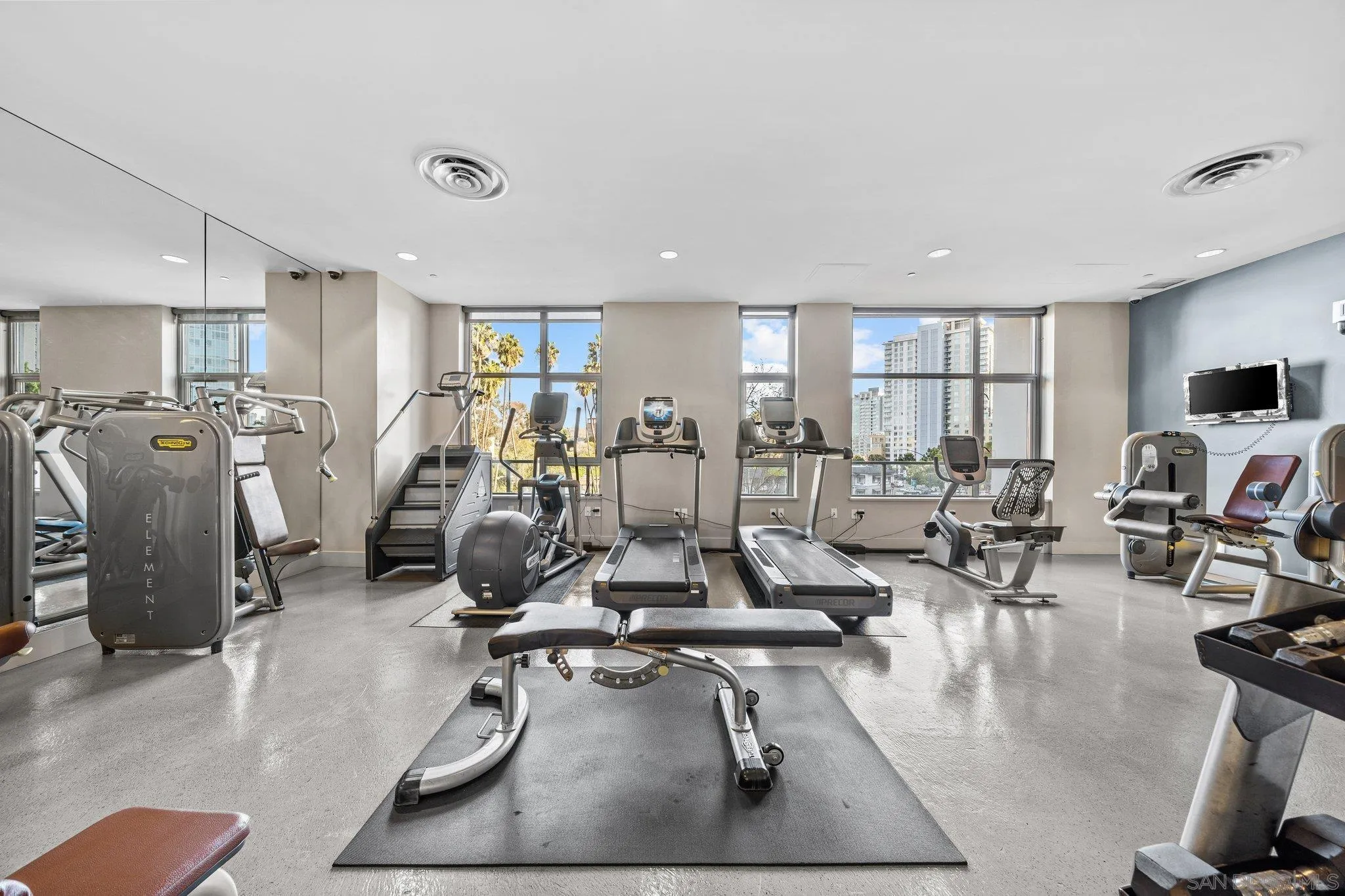 1441 9th Ave Unit 102