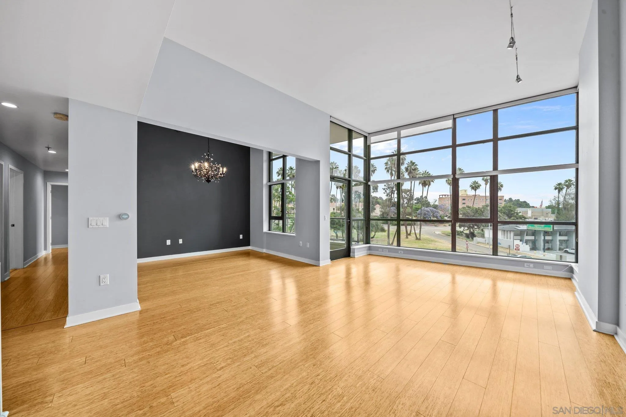 1441 9th Ave Unit 102