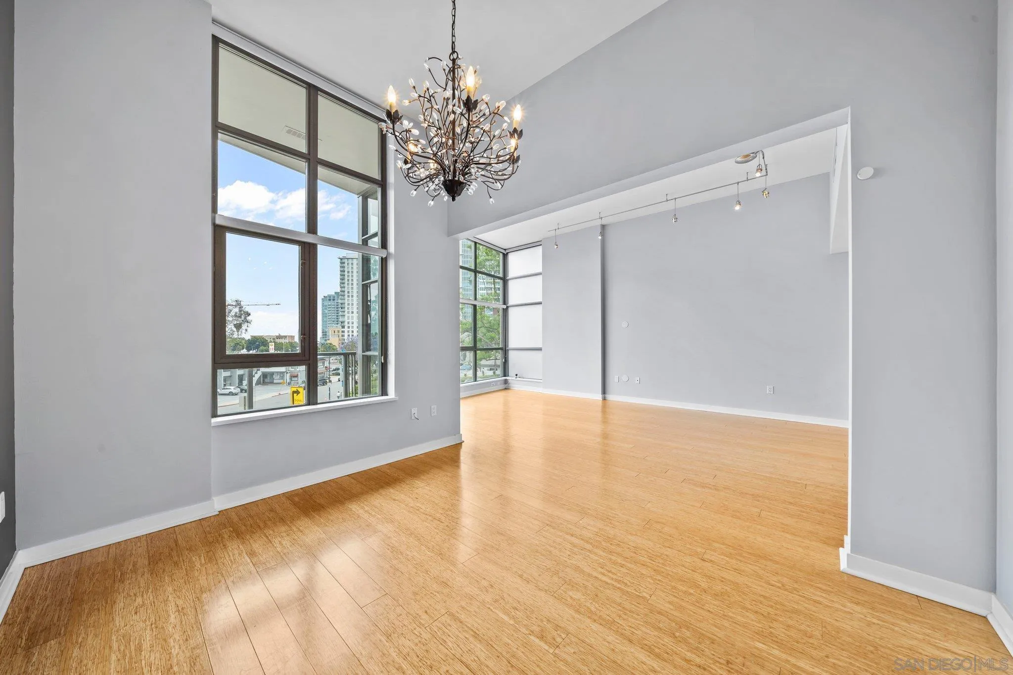 1441 9th Ave Unit 102