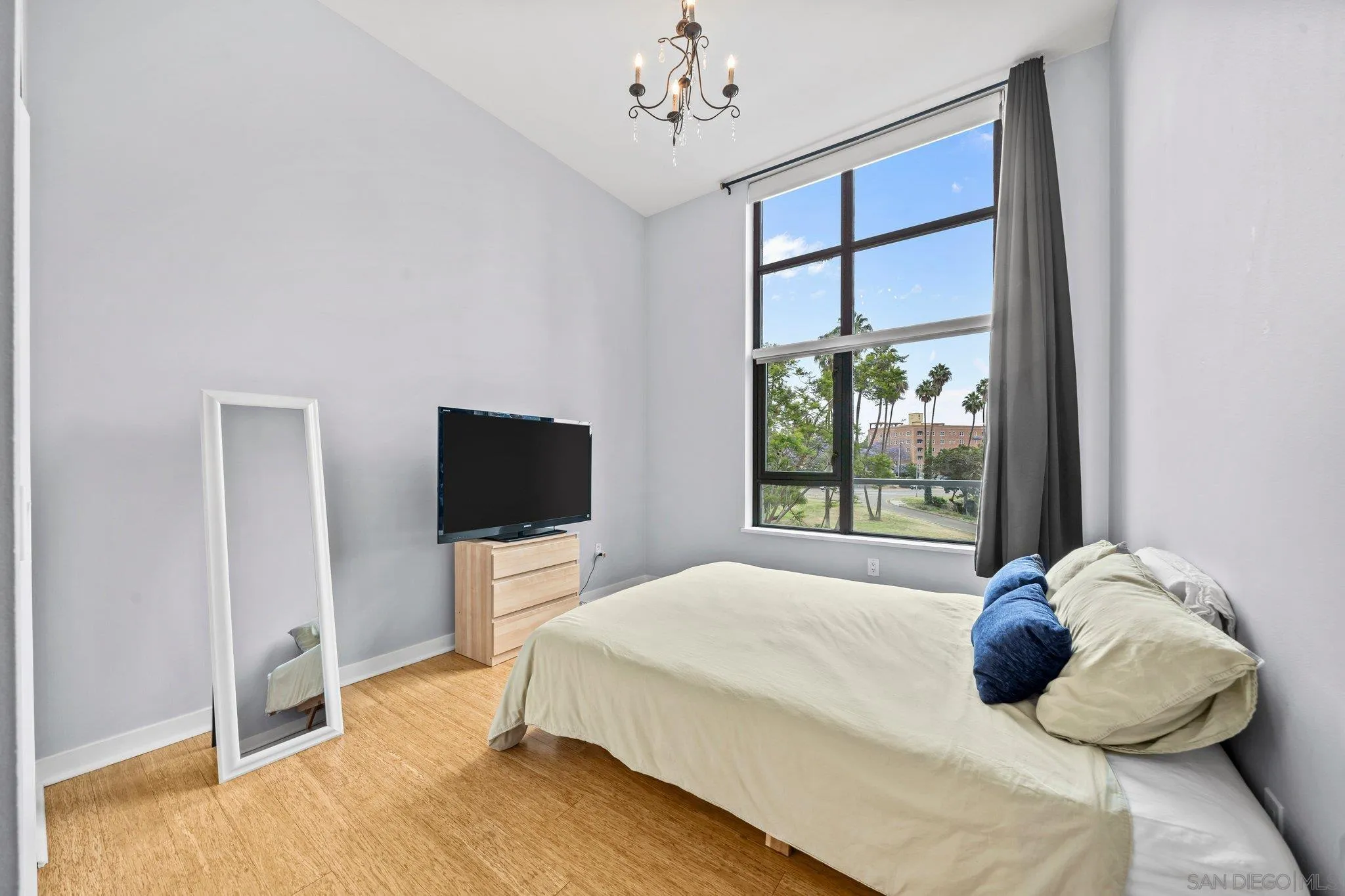 1441 9th Ave Unit 102