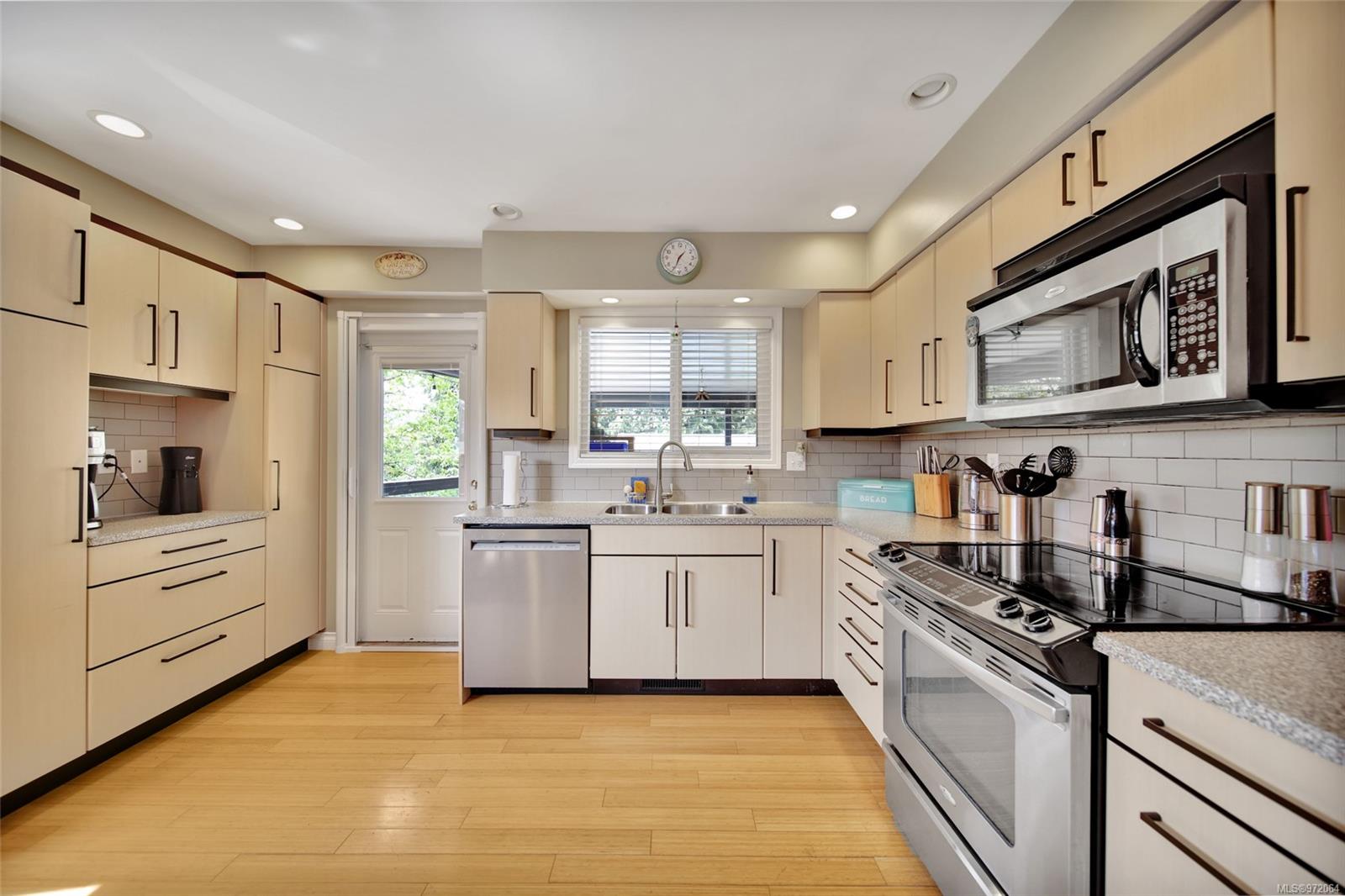 2748 Scafe Rd