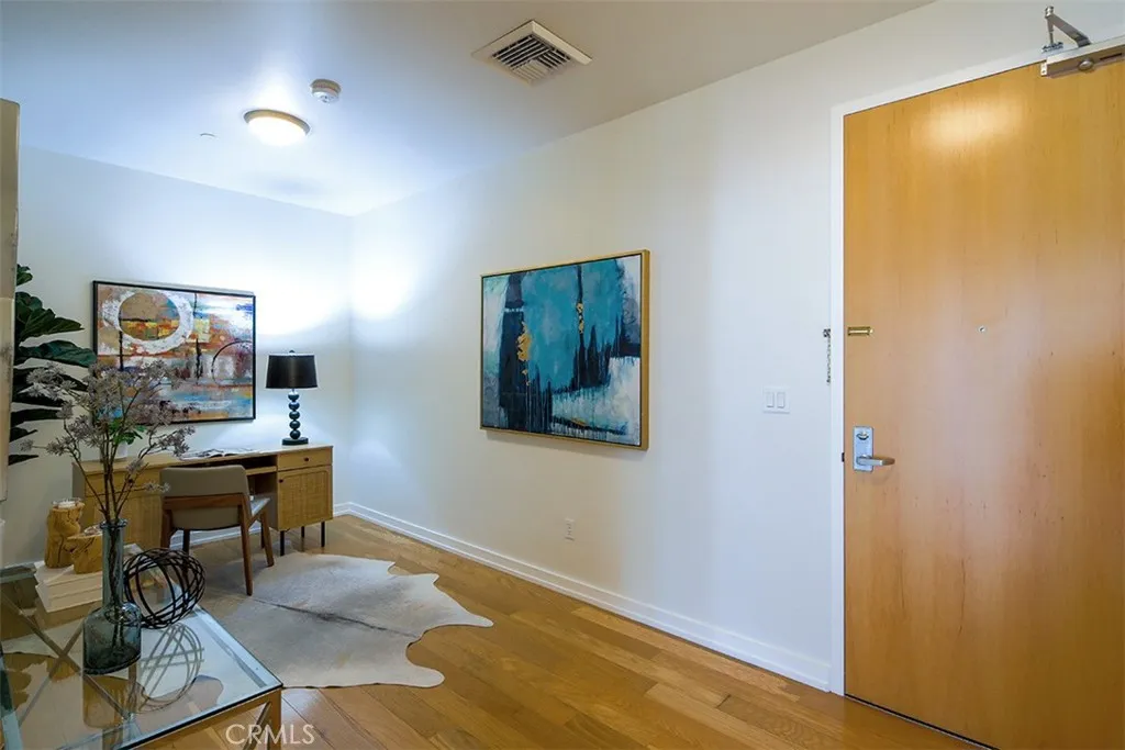 801 S Grand Avenue Unit 1604