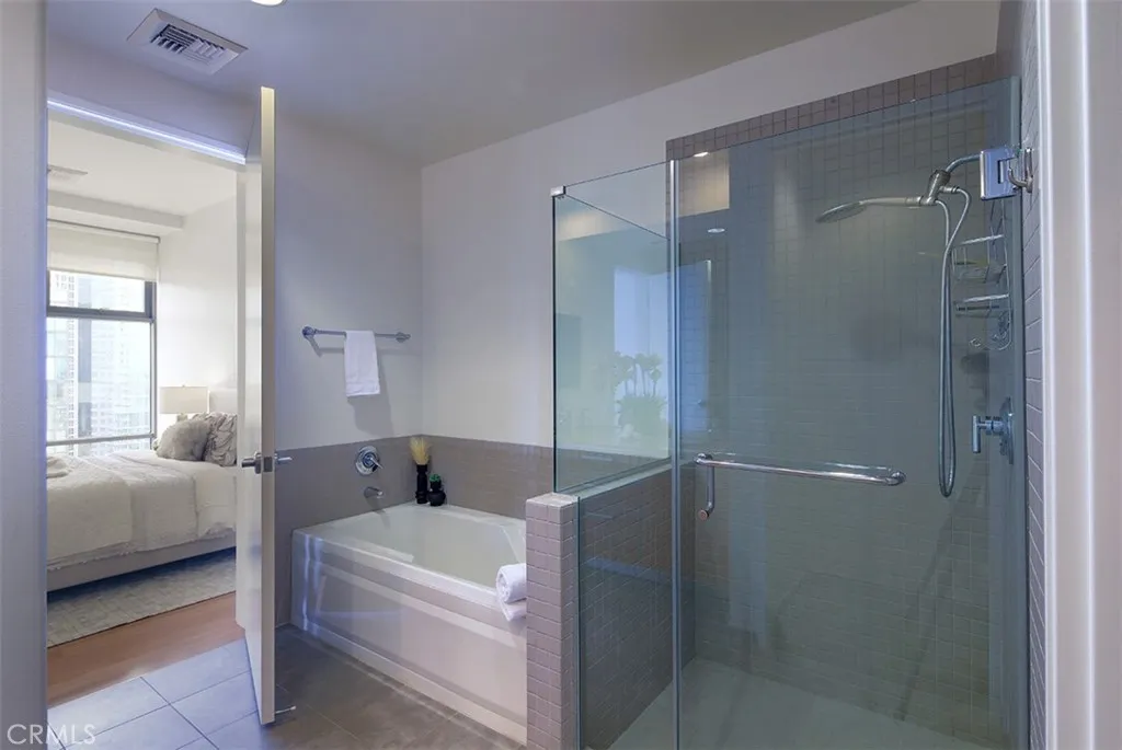 801 S Grand Avenue Unit 1604