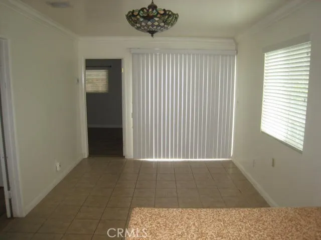 6137 Camellia Avenue