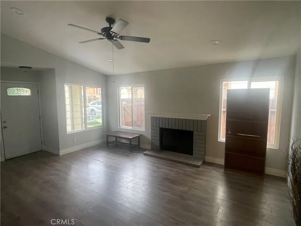1912 W Quartermasterst
