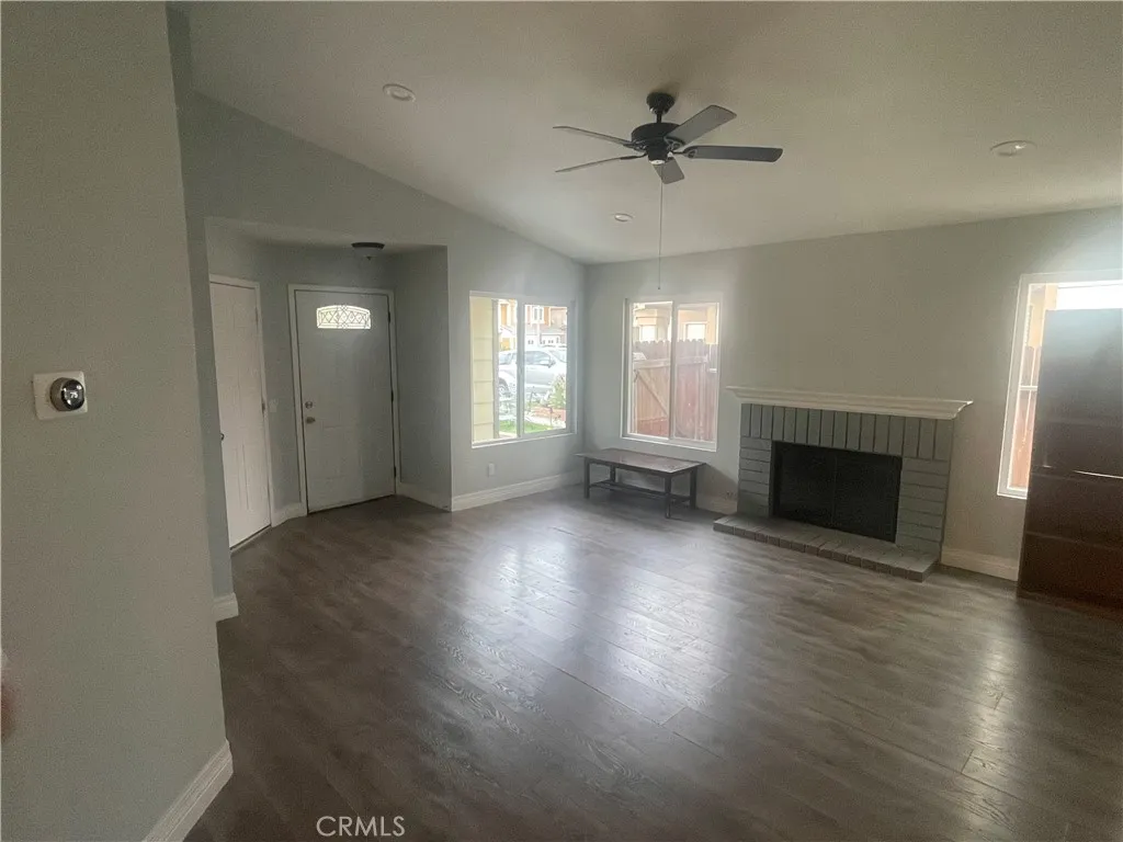 1912 W Quartermasterst