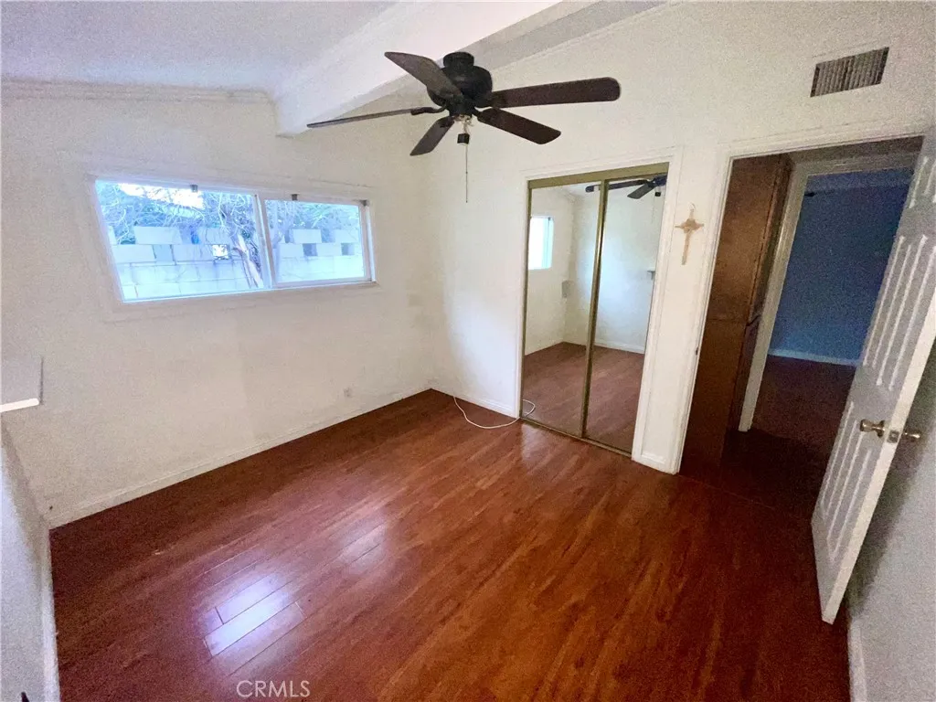 17141 E Tudor